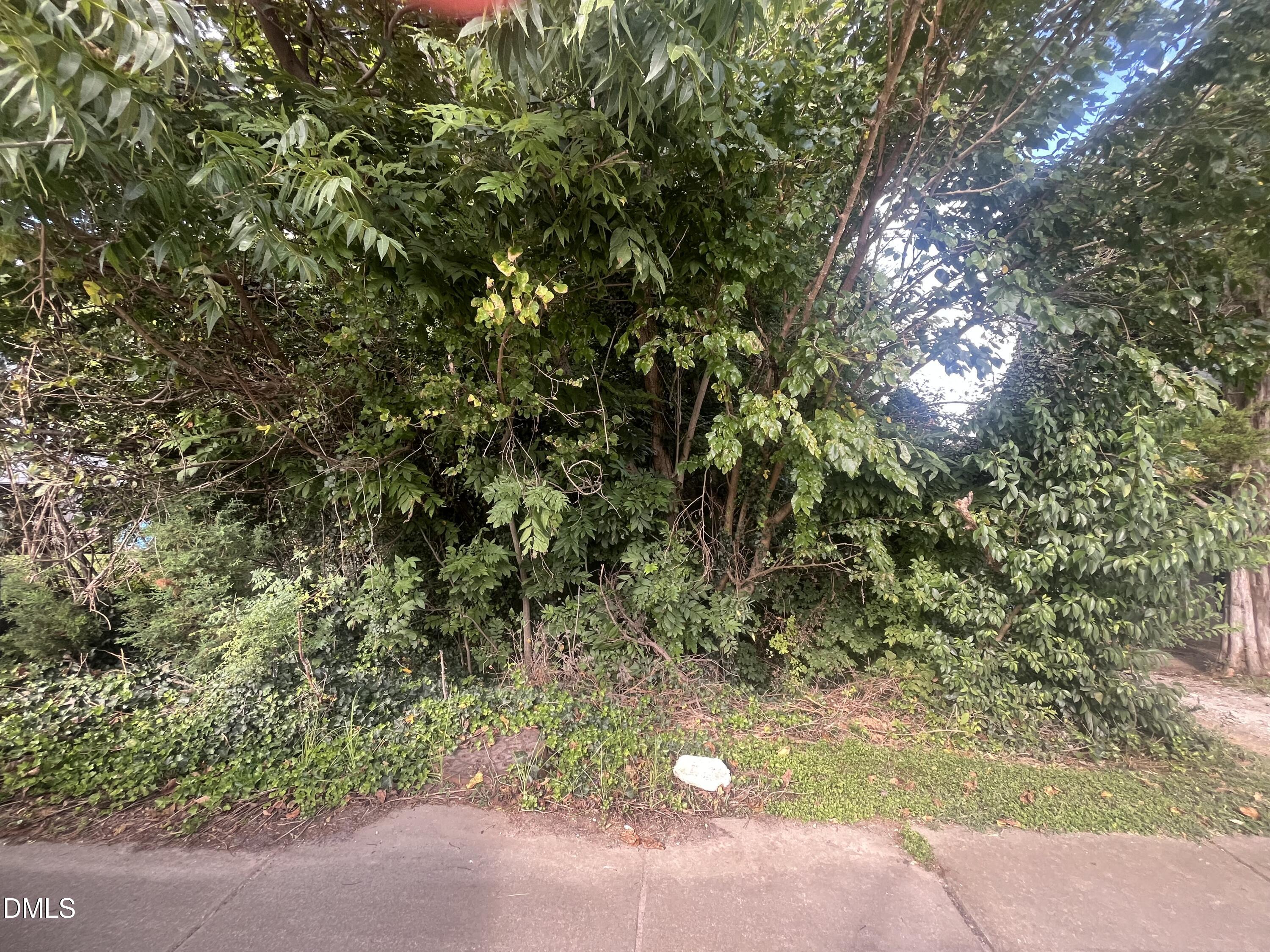 252 E Front Street