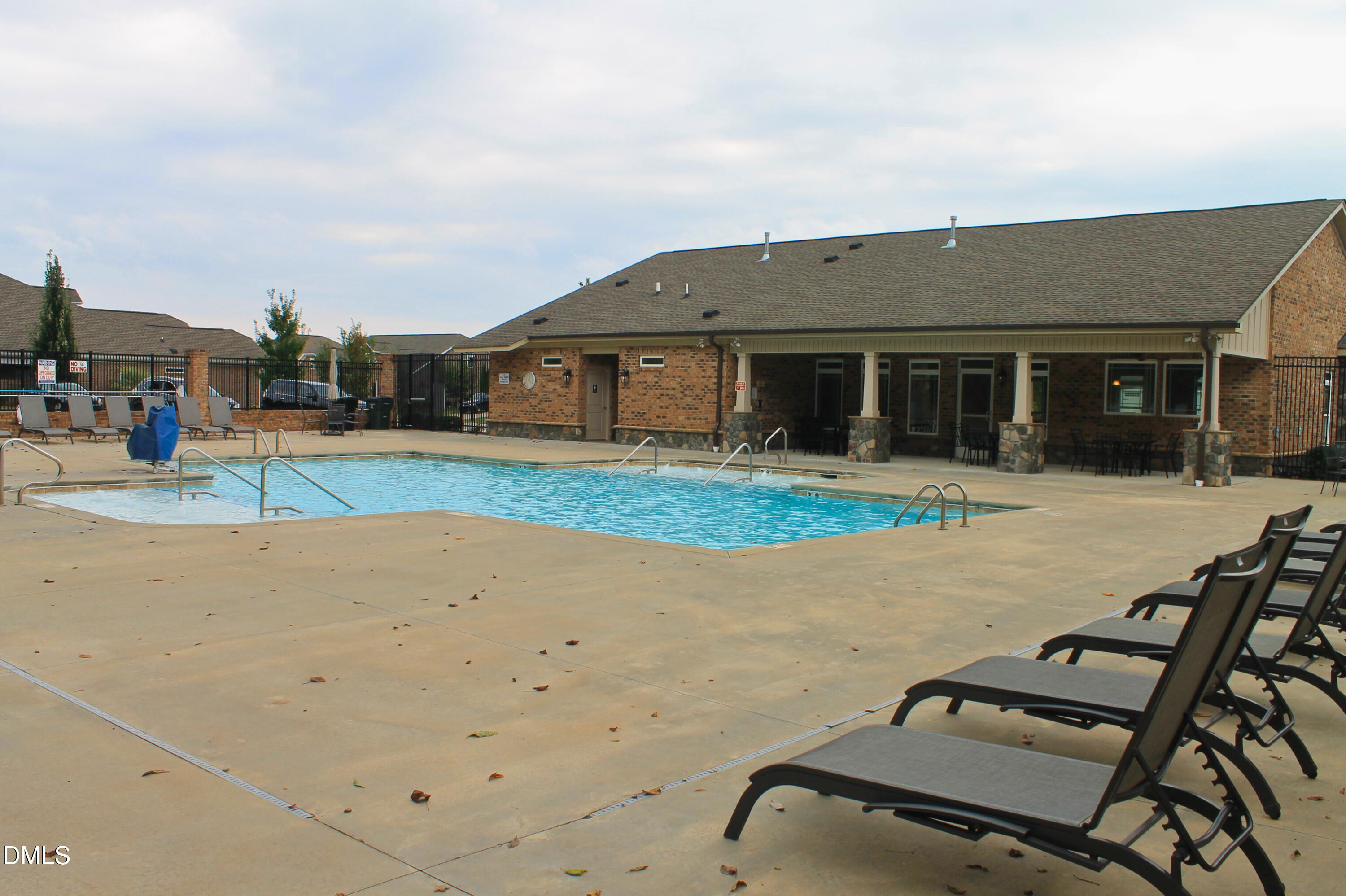 1083 Tulloch Court 206