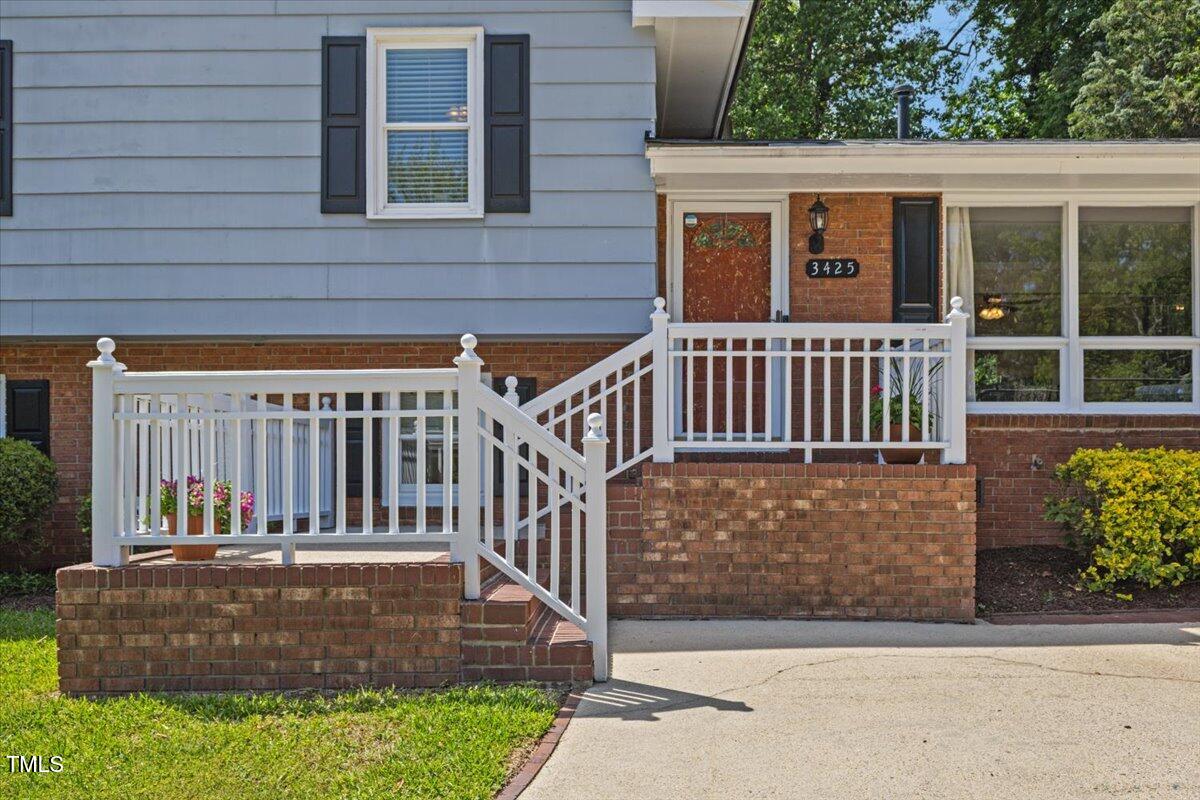 3425 Brentwood Road