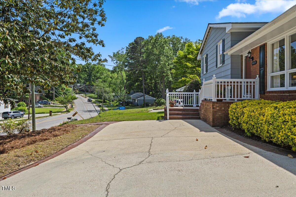 3425 Brentwood Road