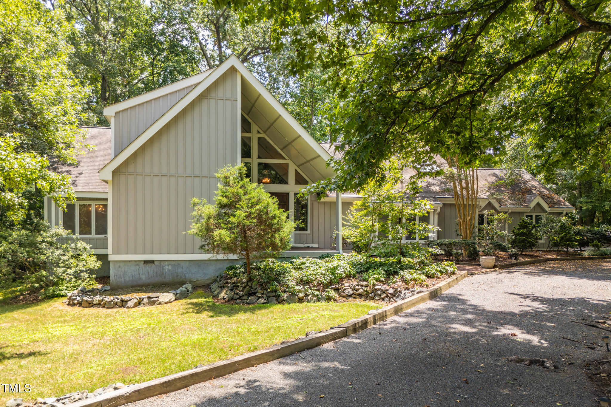 32 Whitley Drive