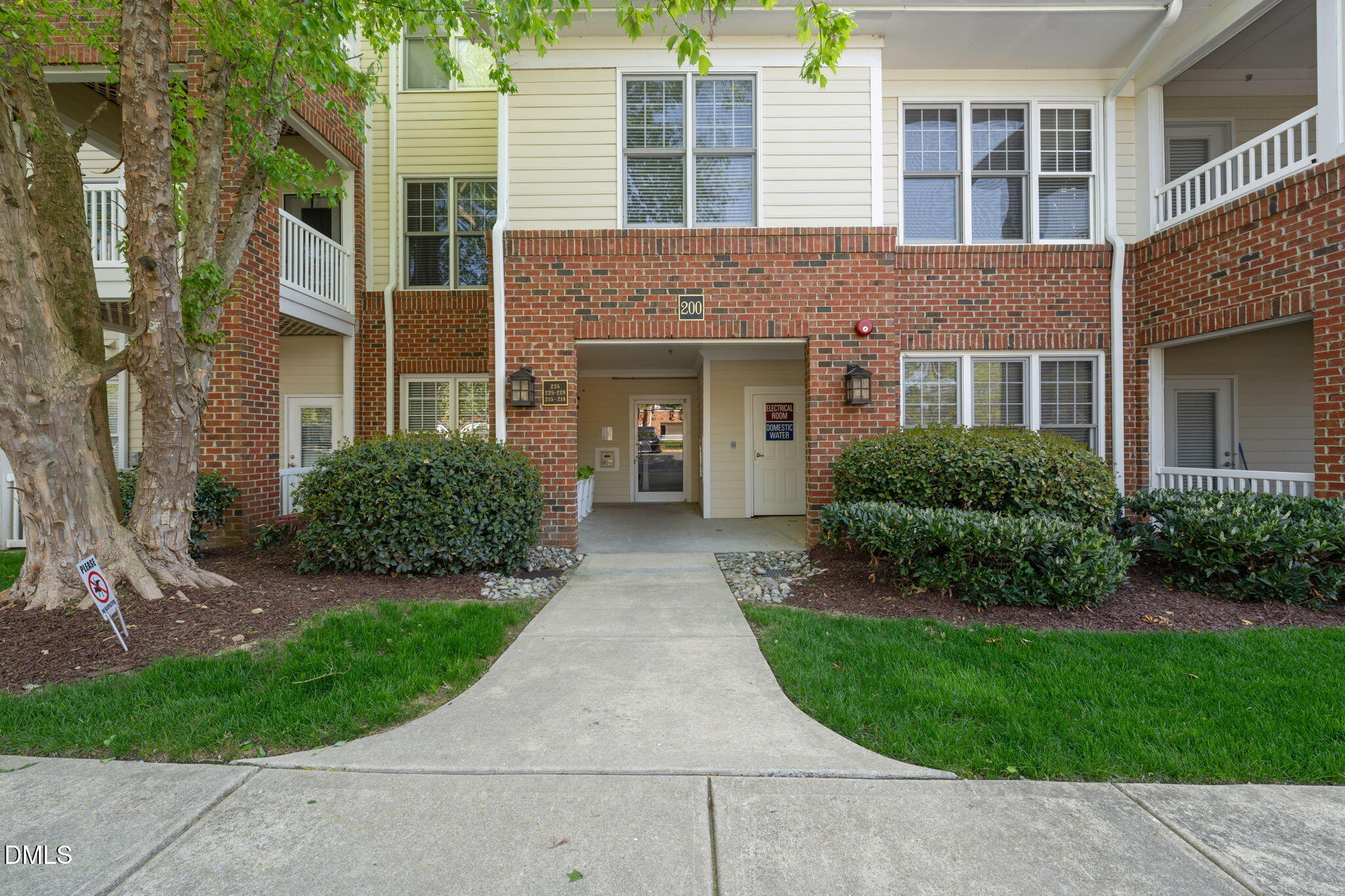 225 Waterford Lake Drive