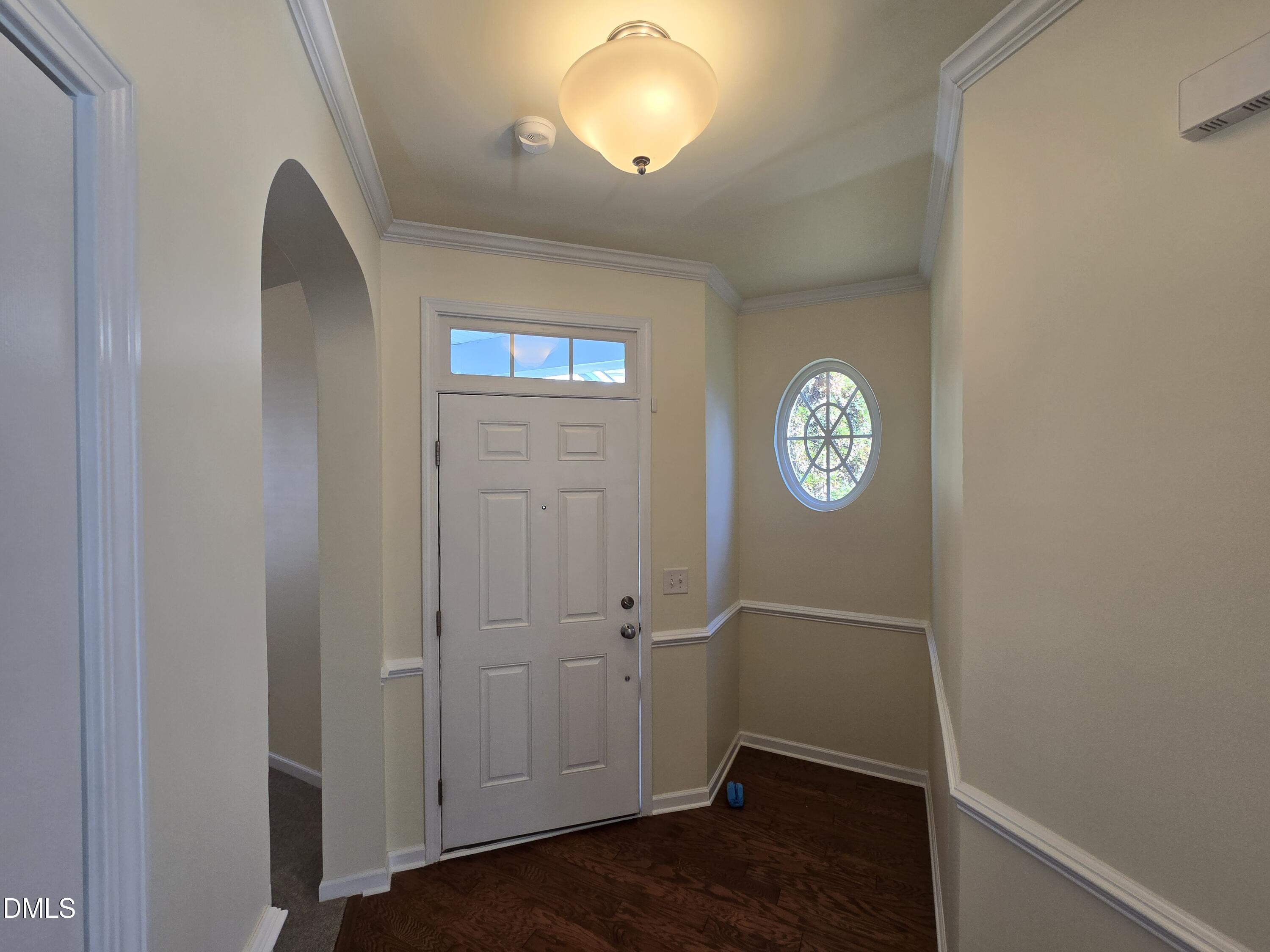 912 Garden Square Lane