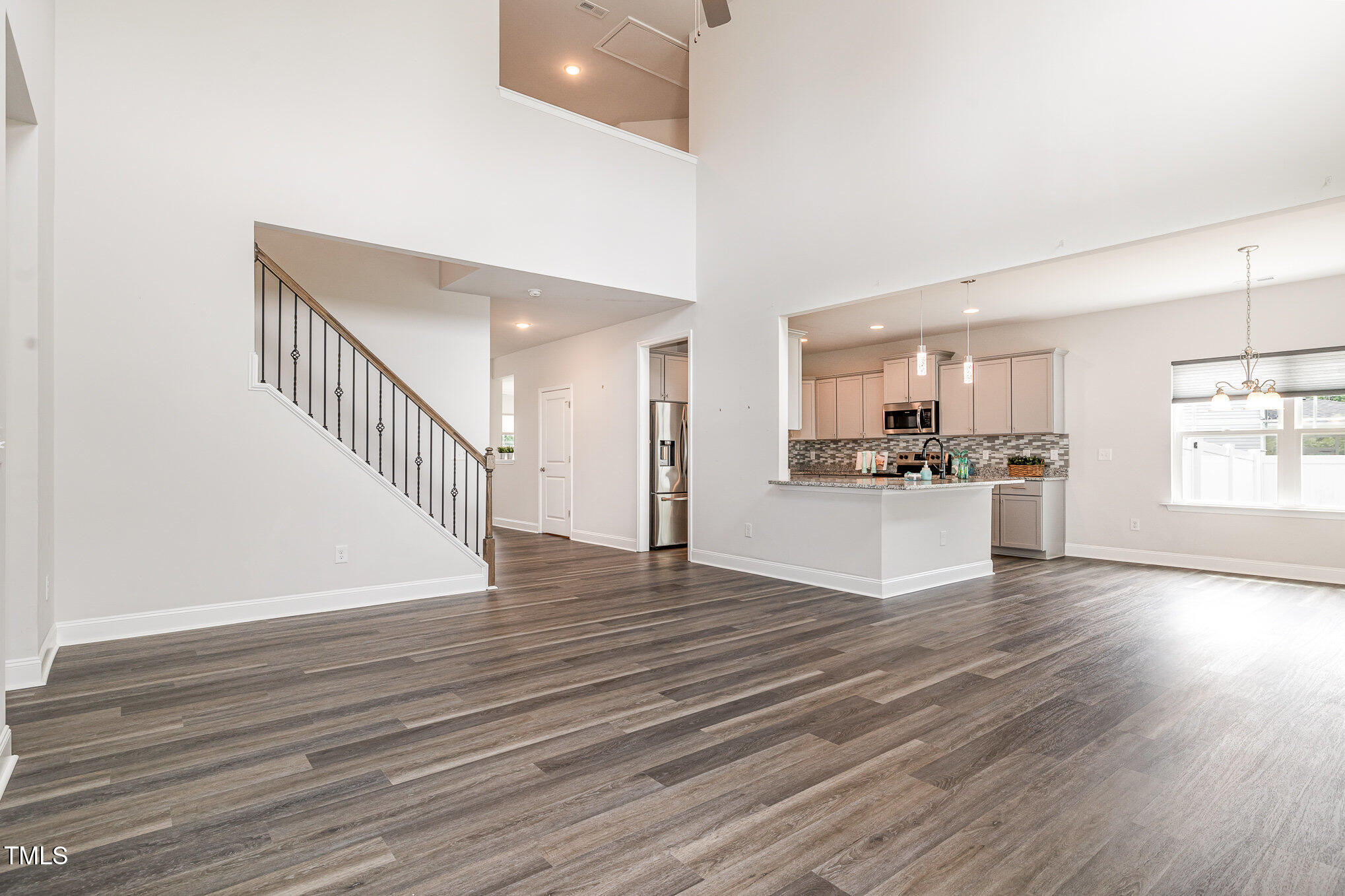 `120 Red Hawk Place