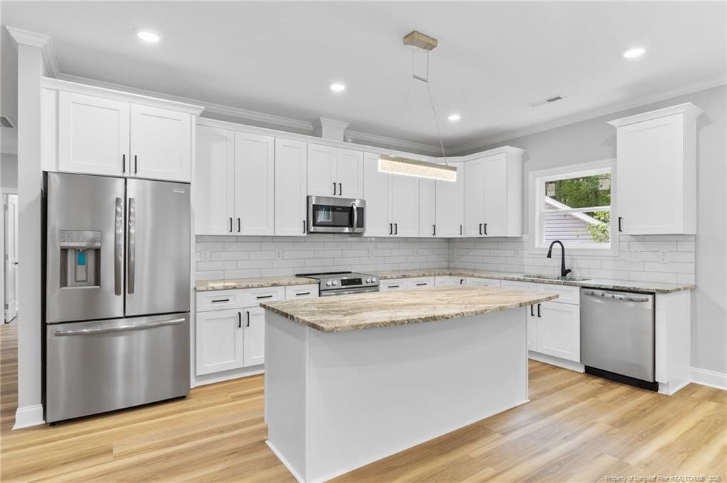 3057 Sherry Hill