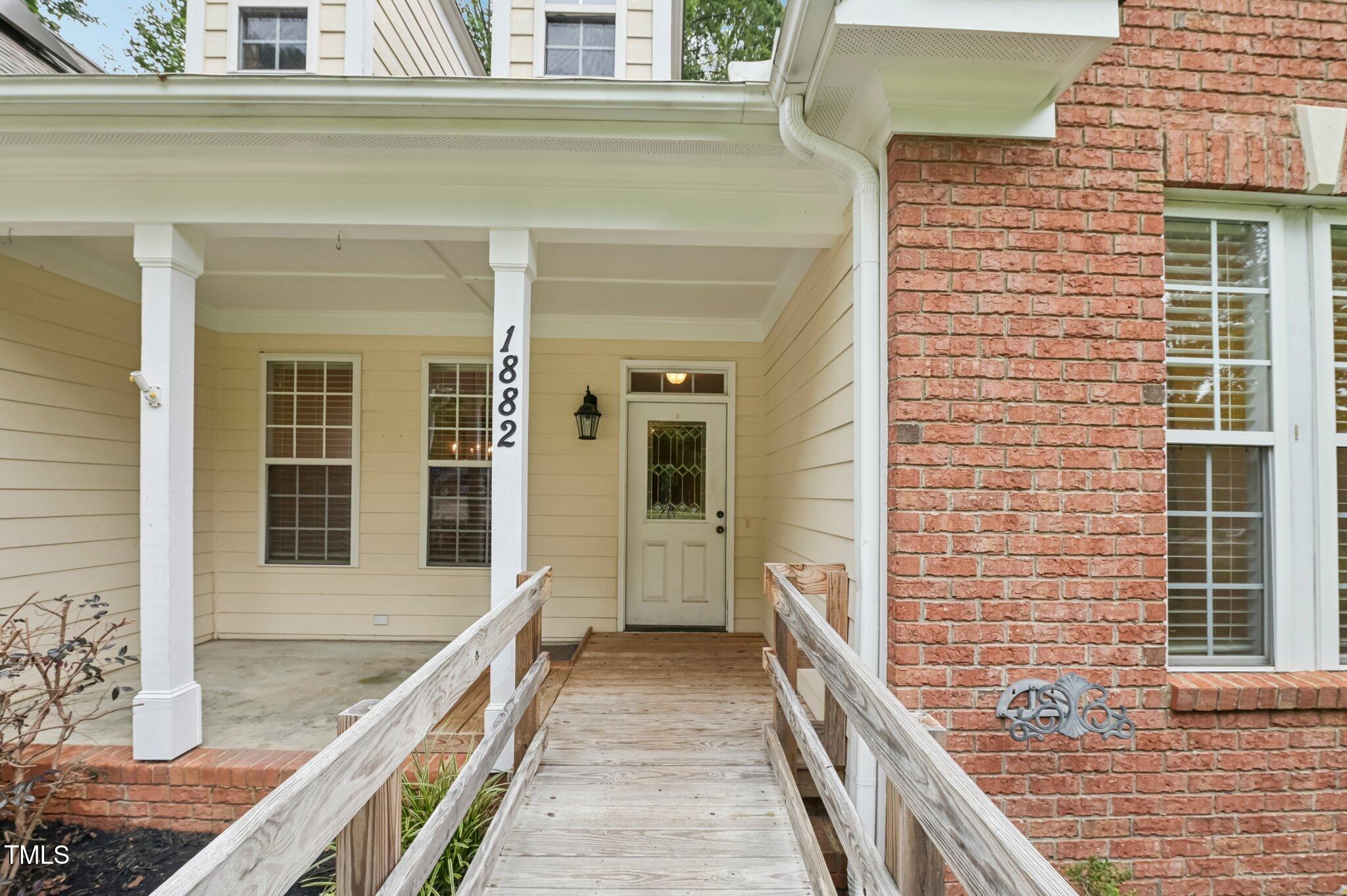 1882 Lennox Drive