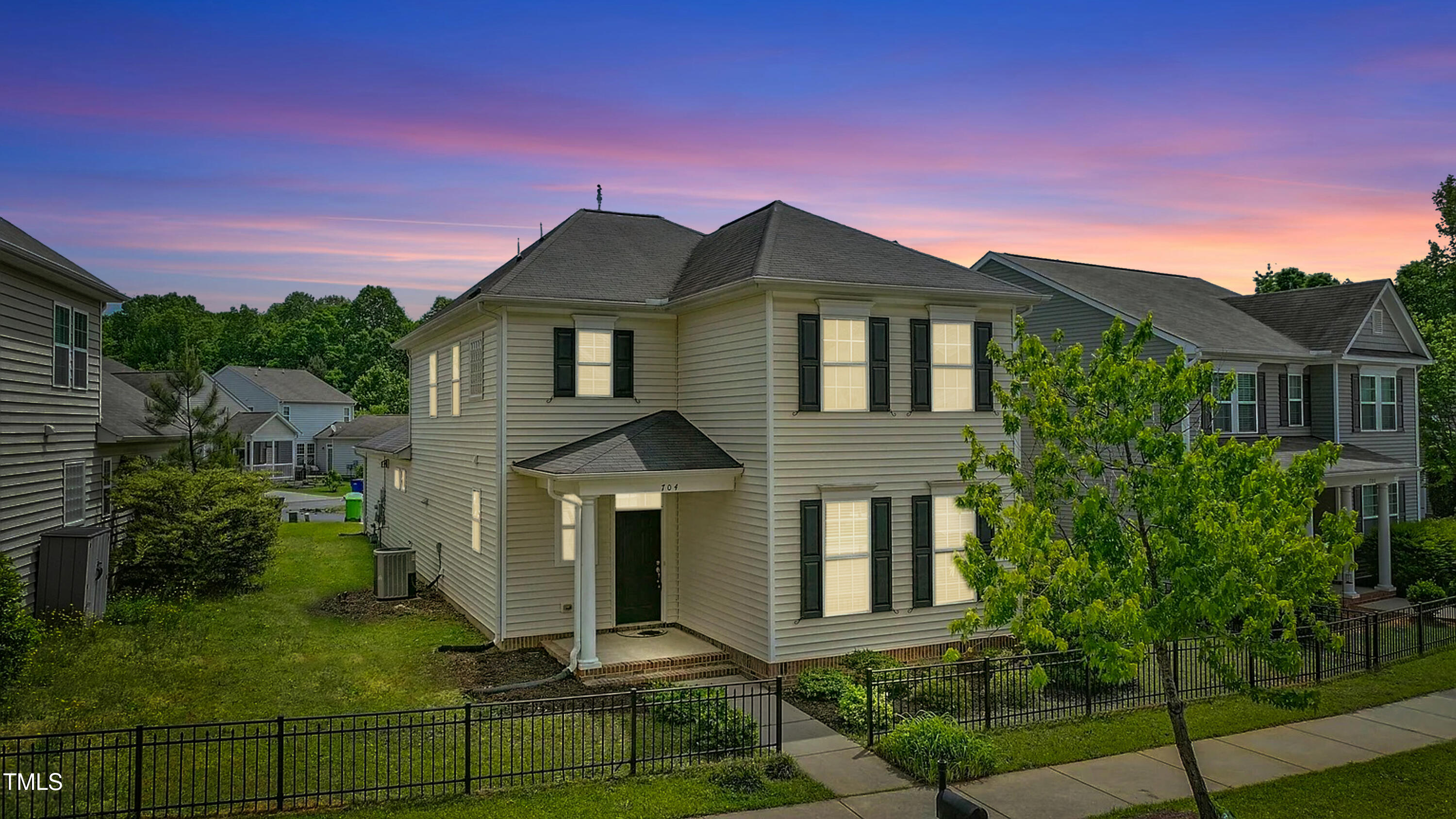 704 Moonbeam Drive