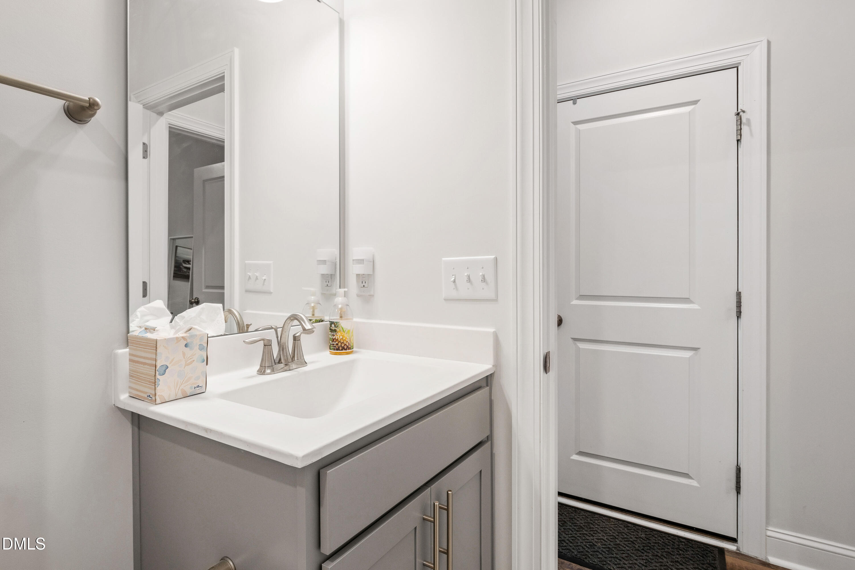 4945 Abundance Avenue