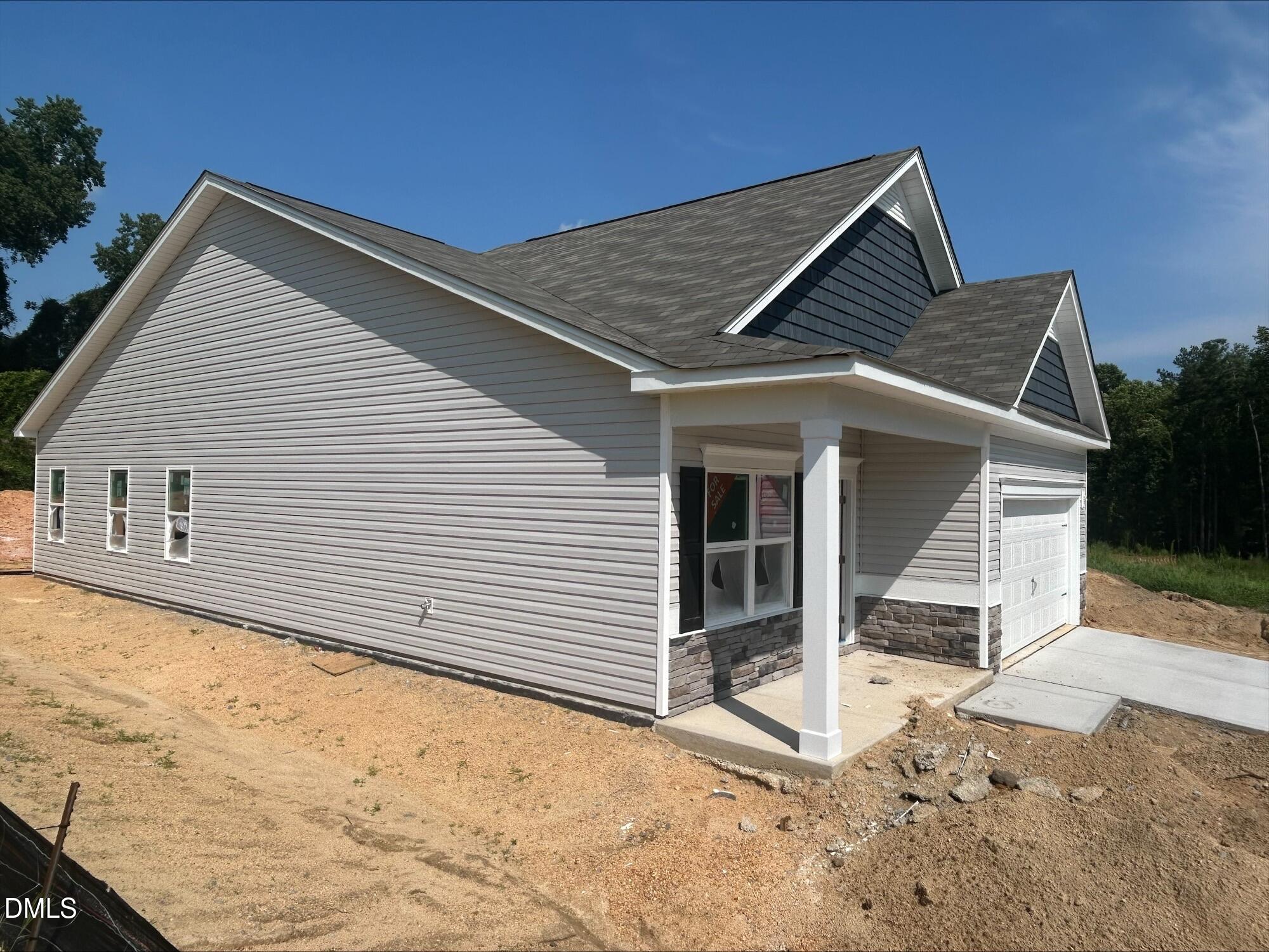 127 White Azalea Way