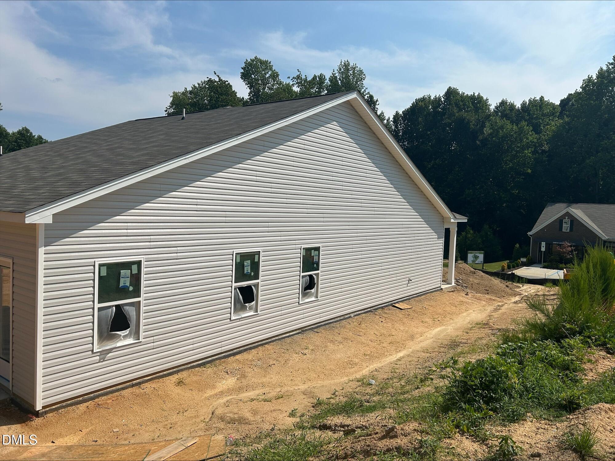 127 White Azalea Way