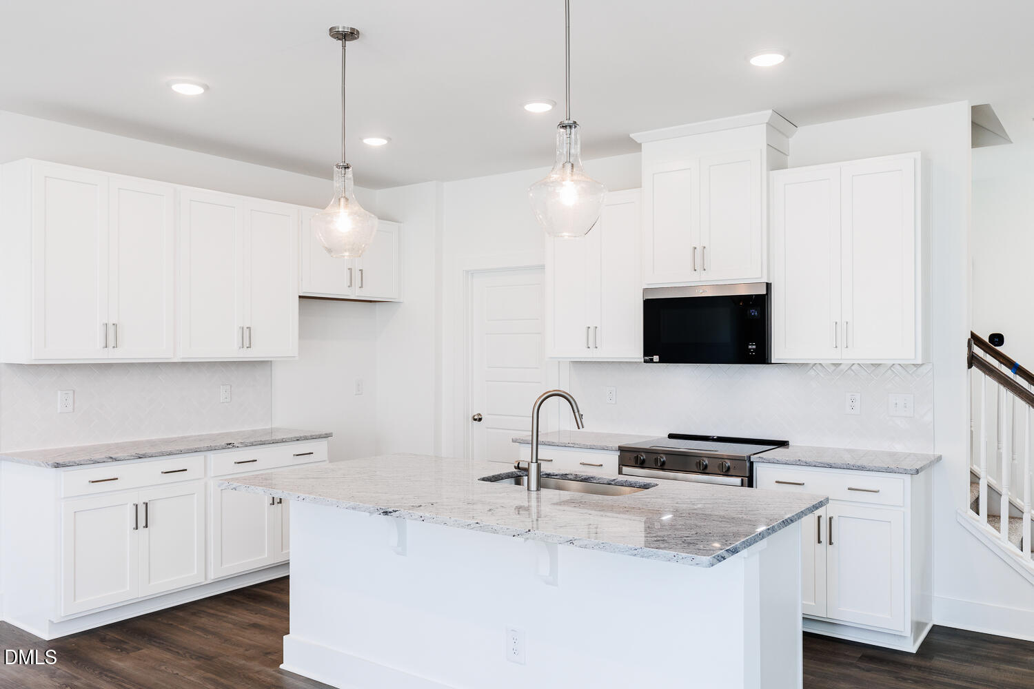 121 Silver Pine Drive