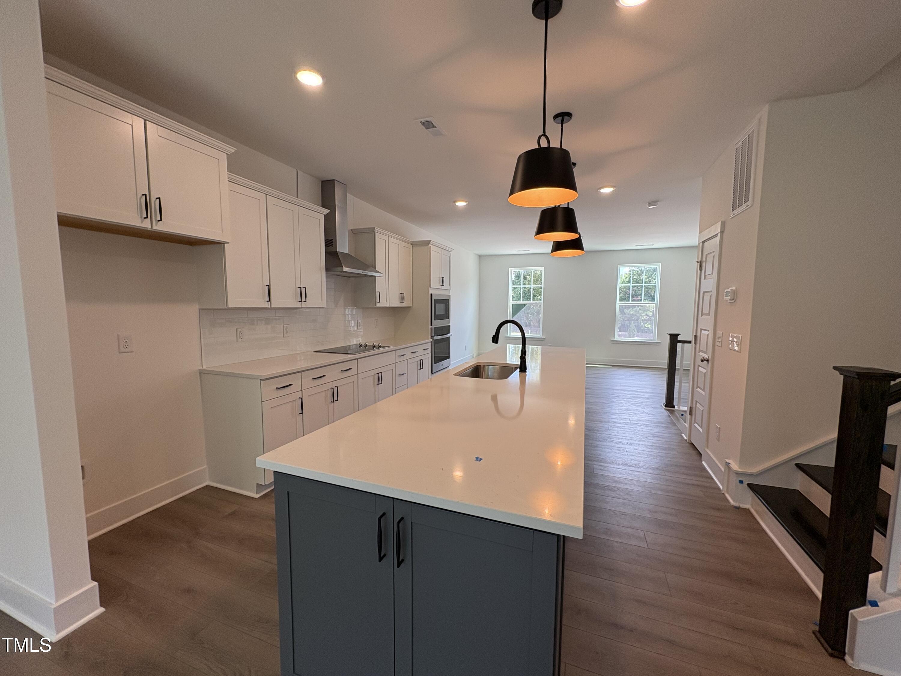5906 Dunzo Drive