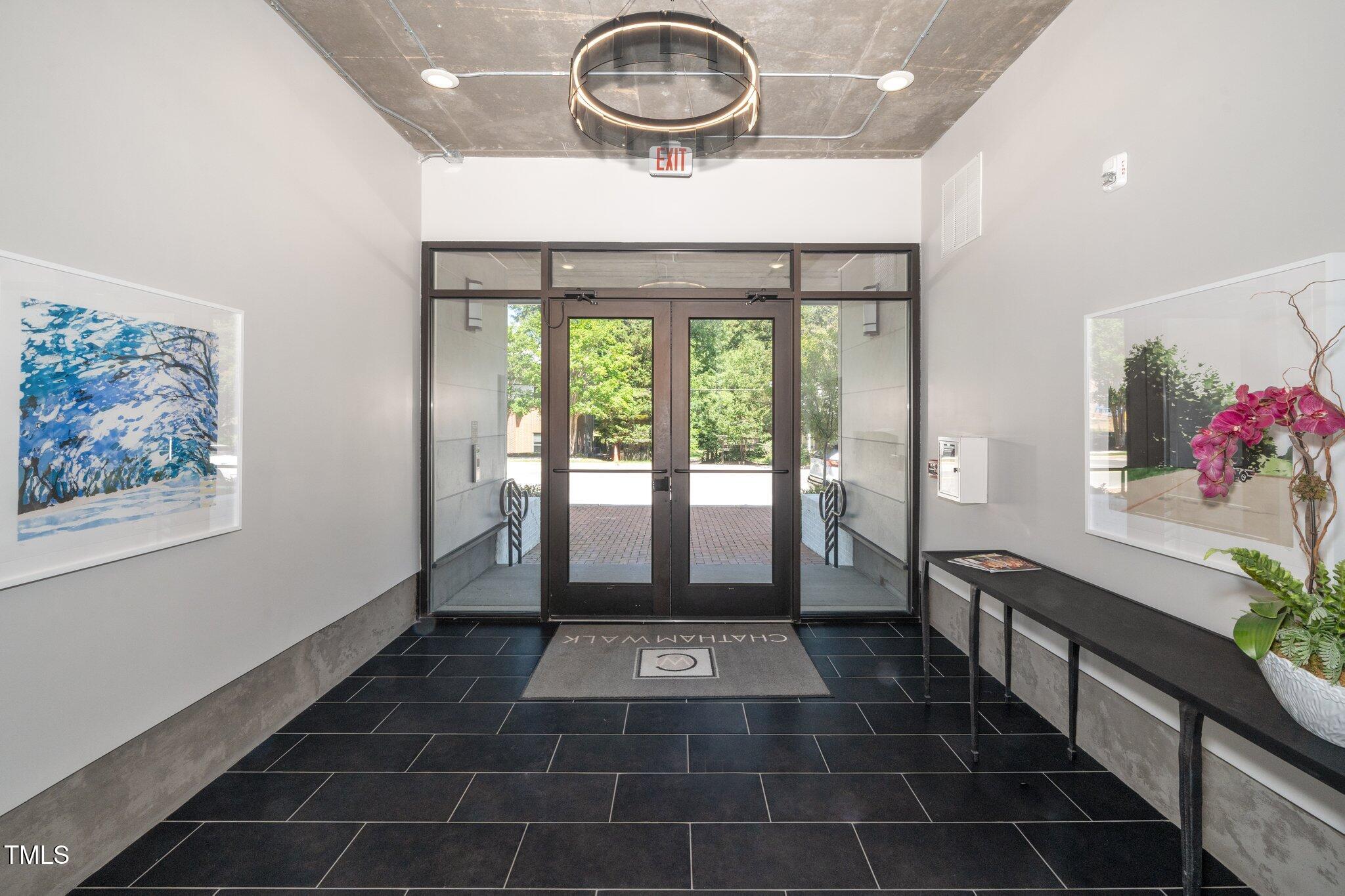 105 Chatham Walk Lane 304