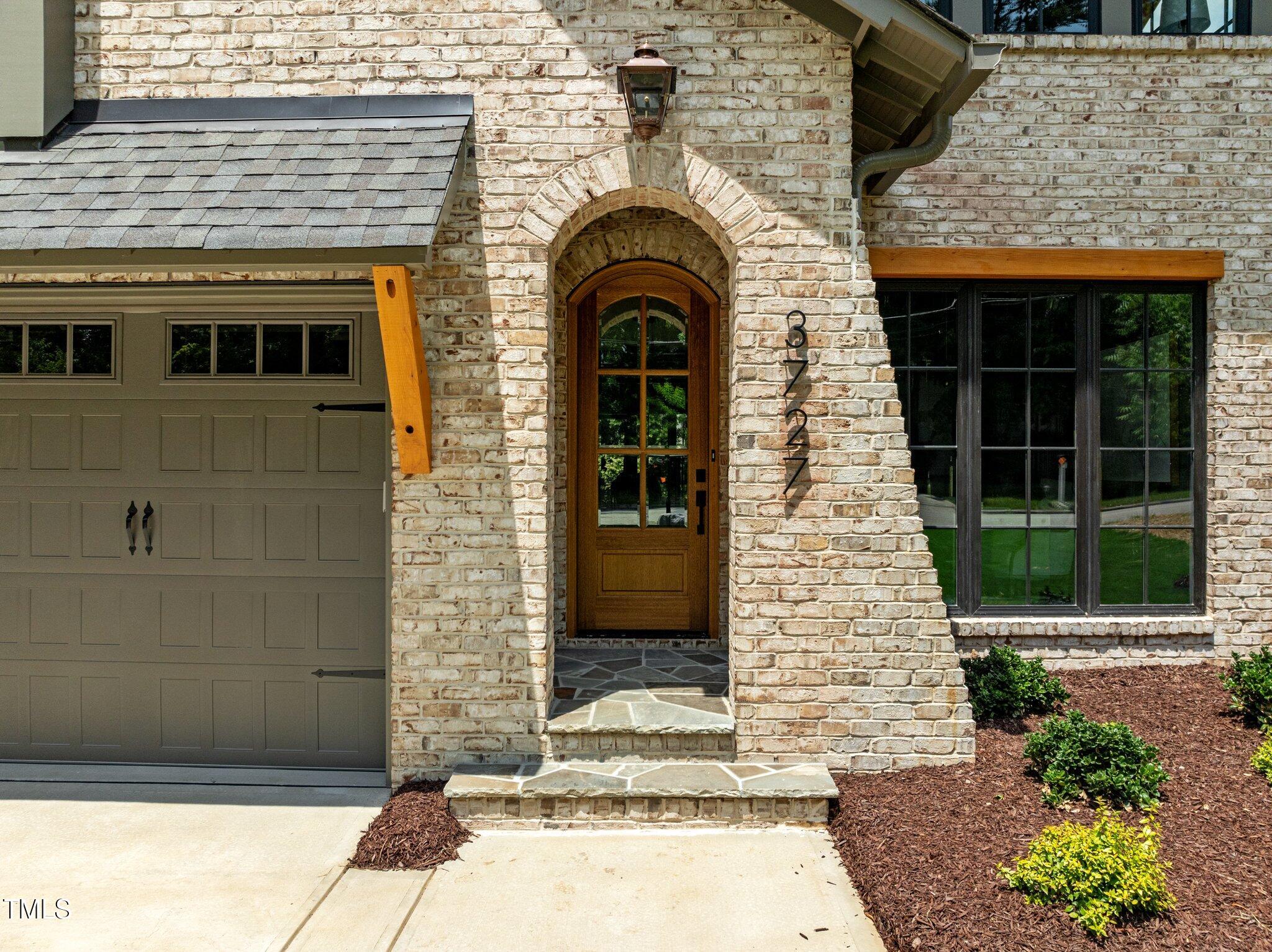 3727 Bellevue Road