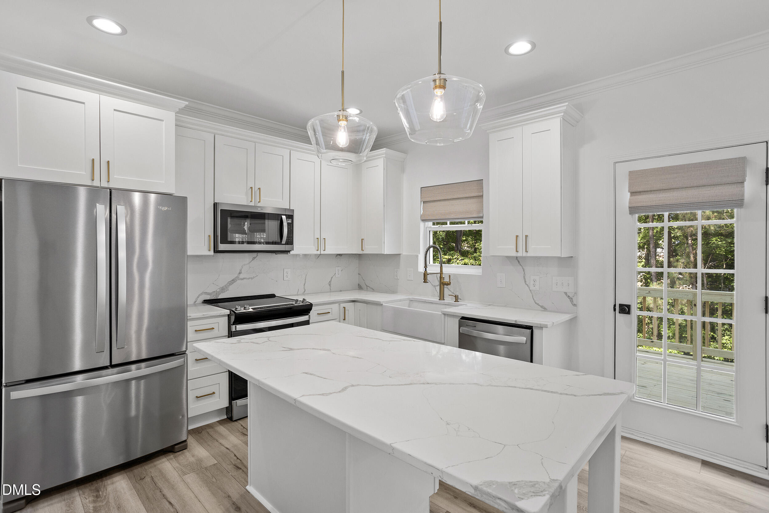 729 Little Leaf Court
