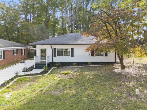 604 Oak Street Fuquay Varina NC 27526