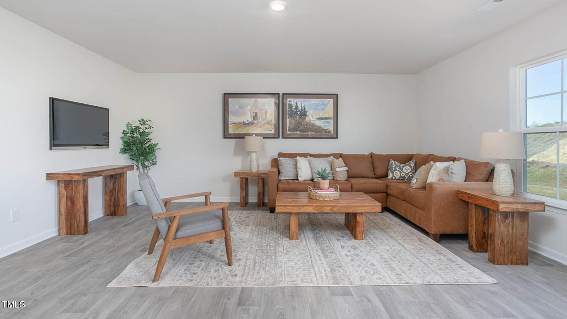 111 Reagan Crest Drive