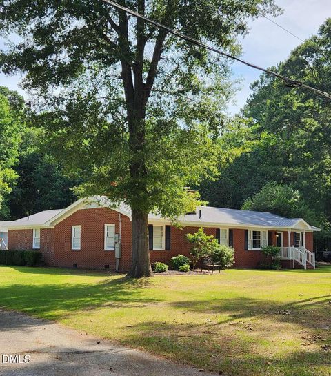 Photo of 121 Old Moore Road, Selma, NC 27576 (MLS # 10180041)