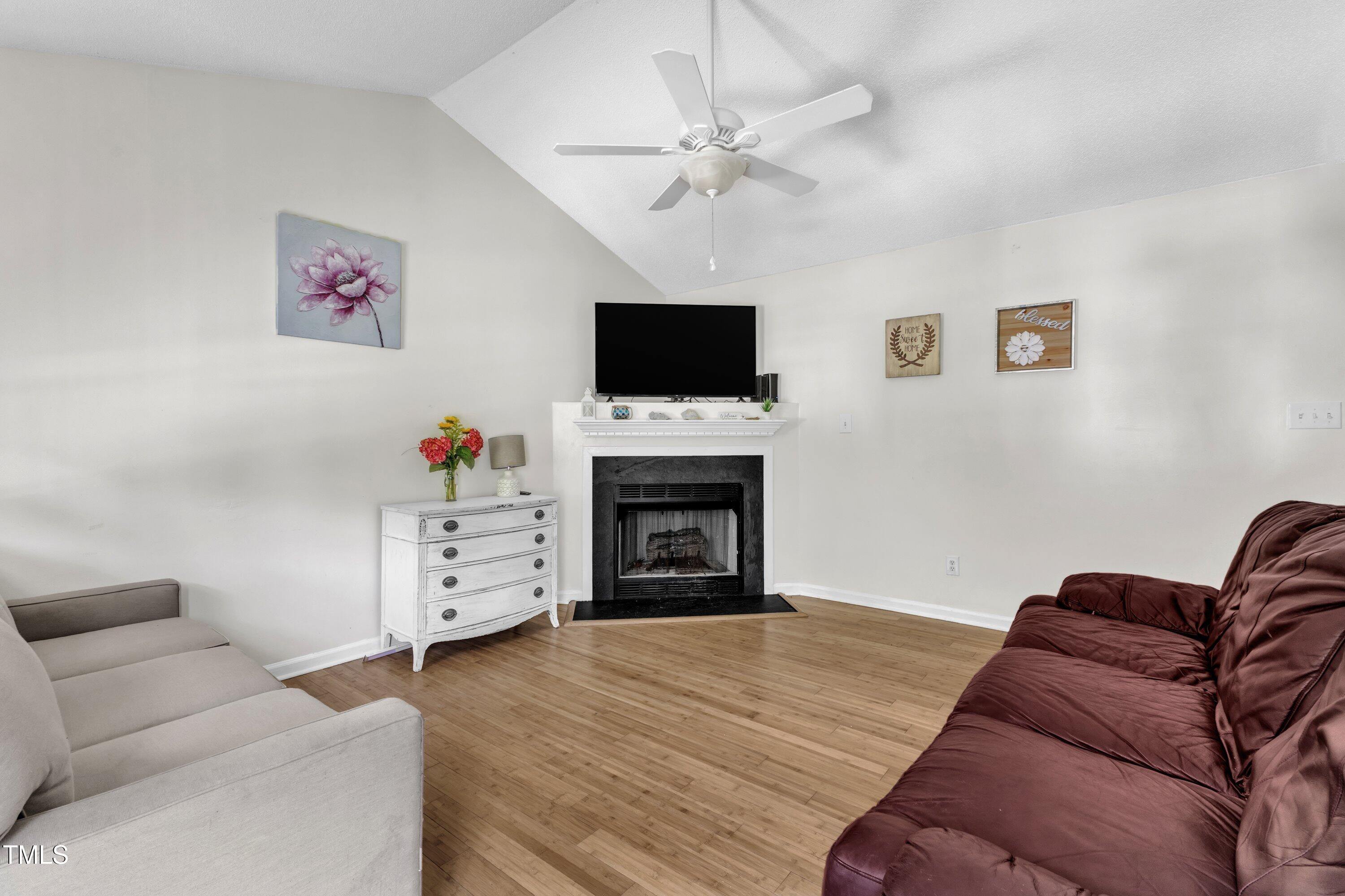 1024 Laurel Leaf Road