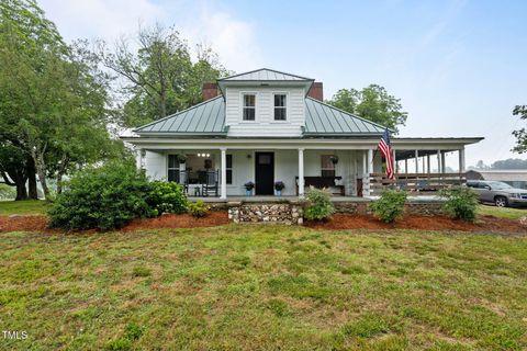 6447 Beulah Church Road Liberty NC 27298