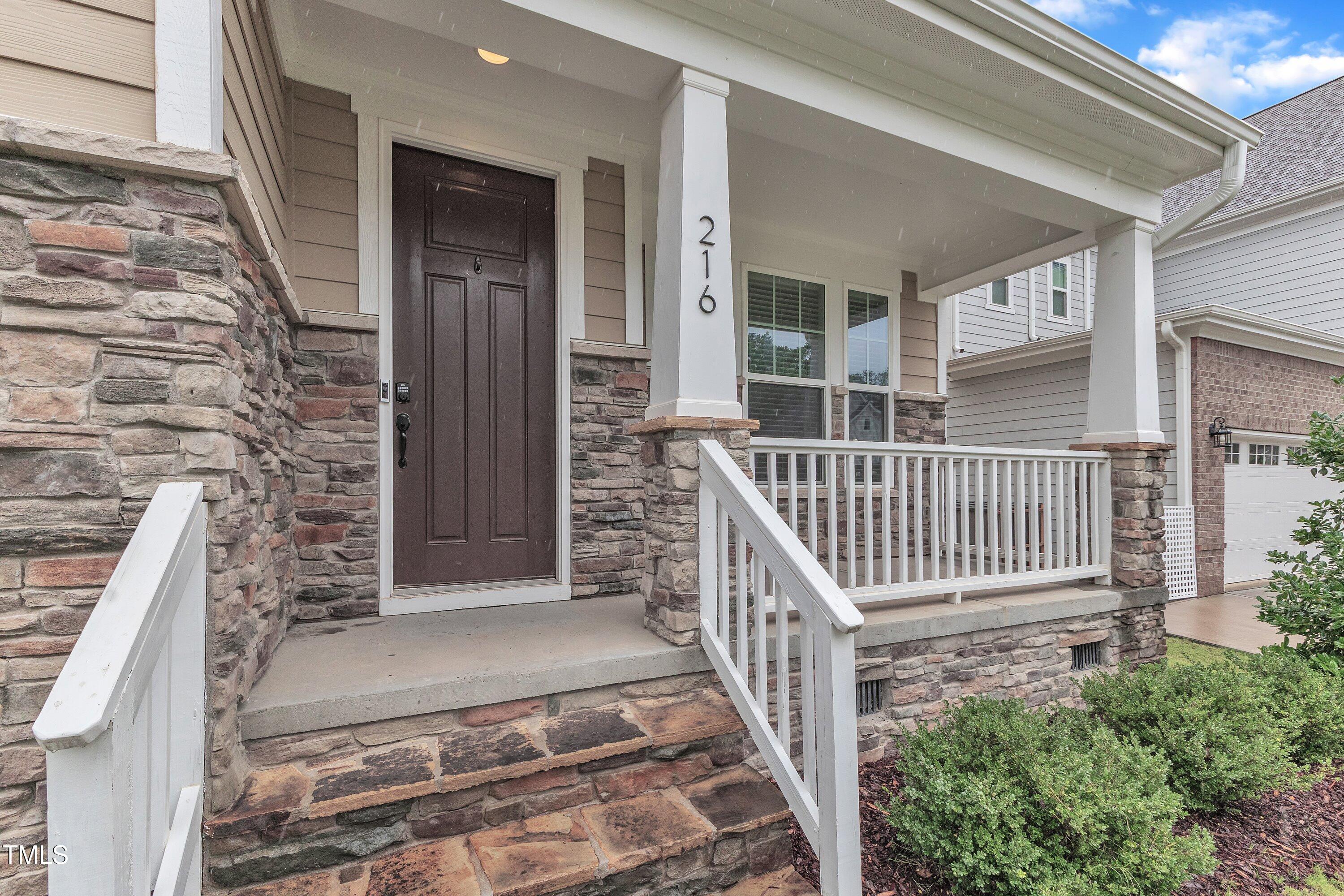 216 Pondside Drive