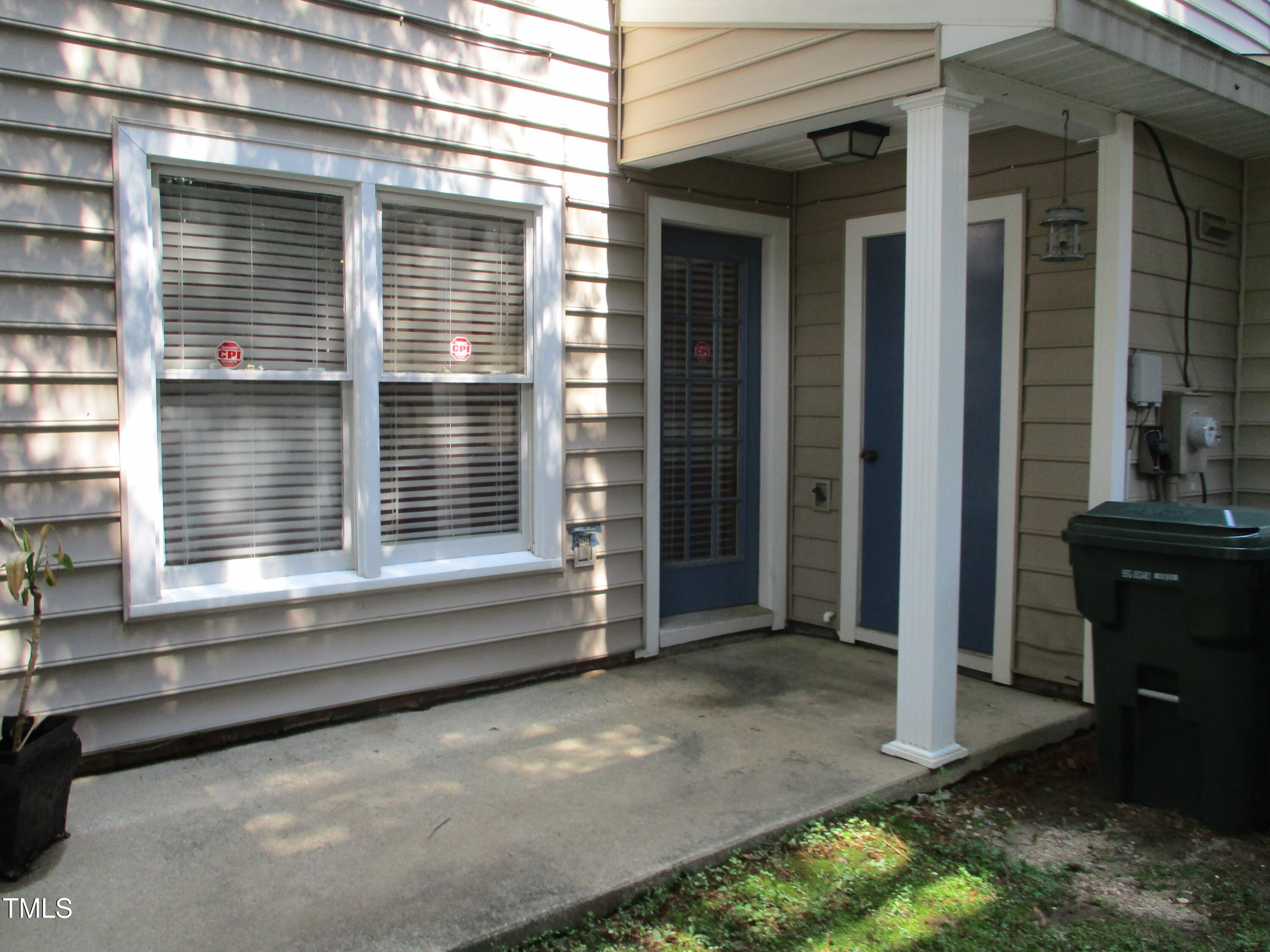 4302 Bona Court