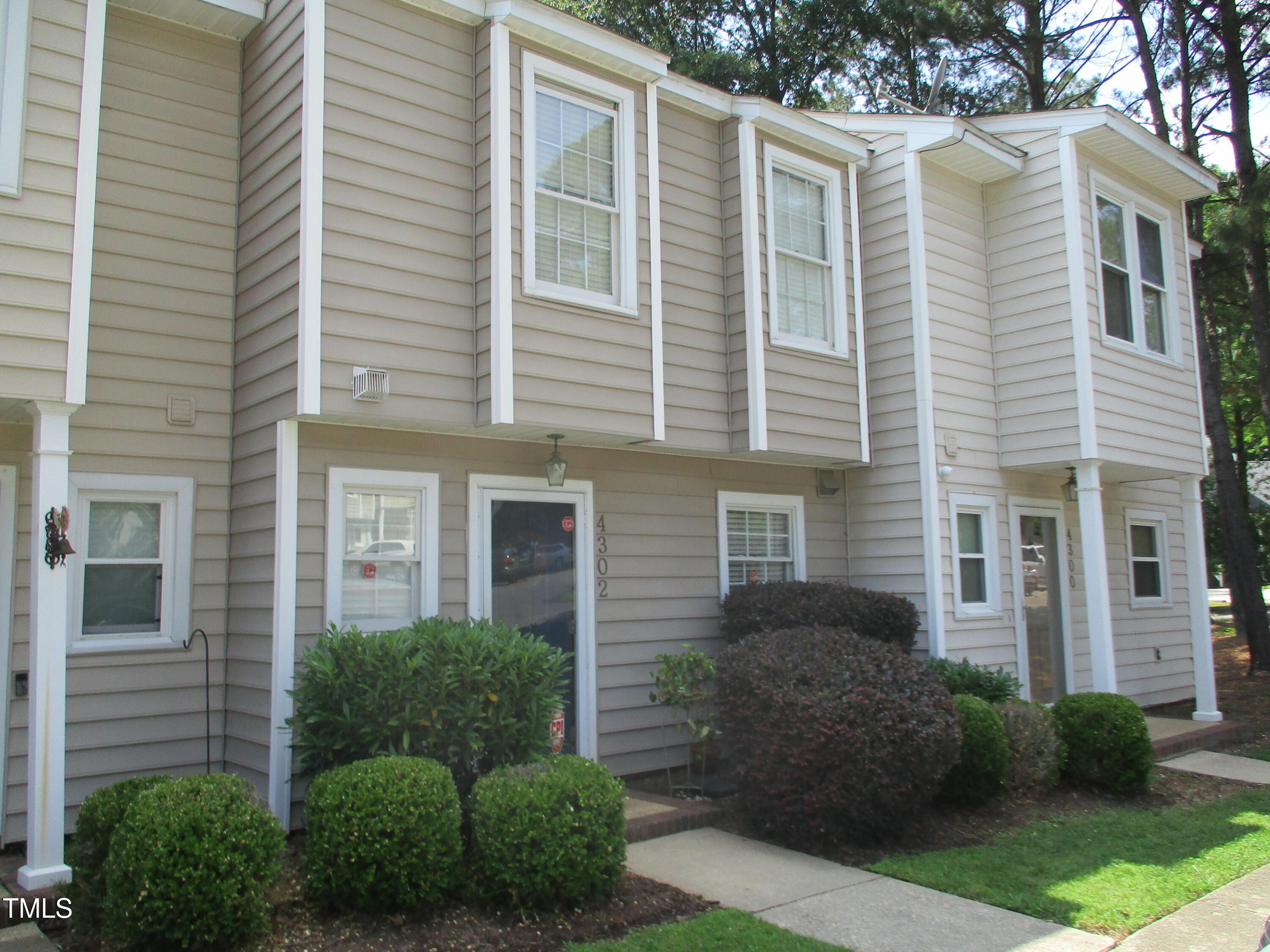 4302 Bona Court