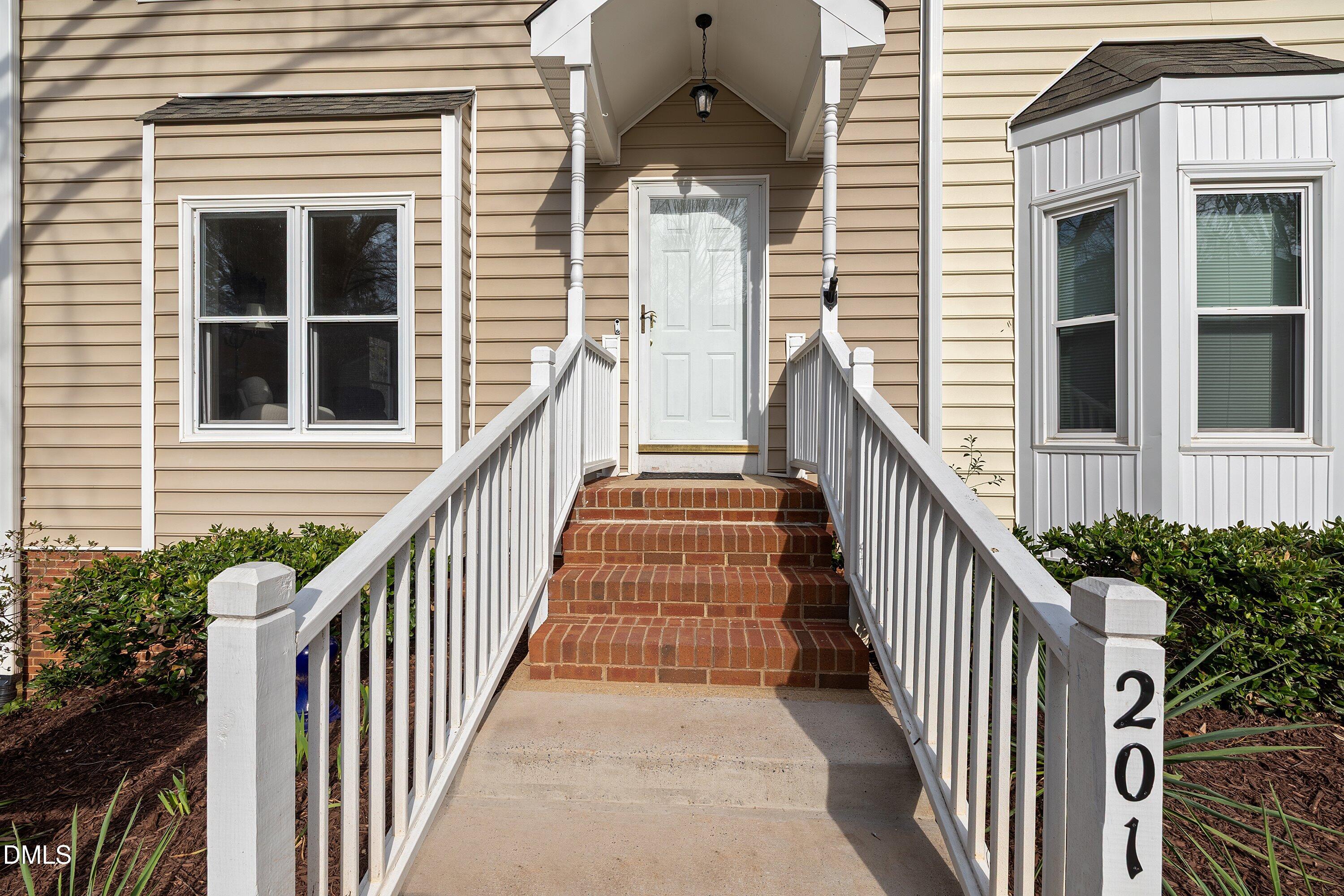 201 Riverwalk Circle