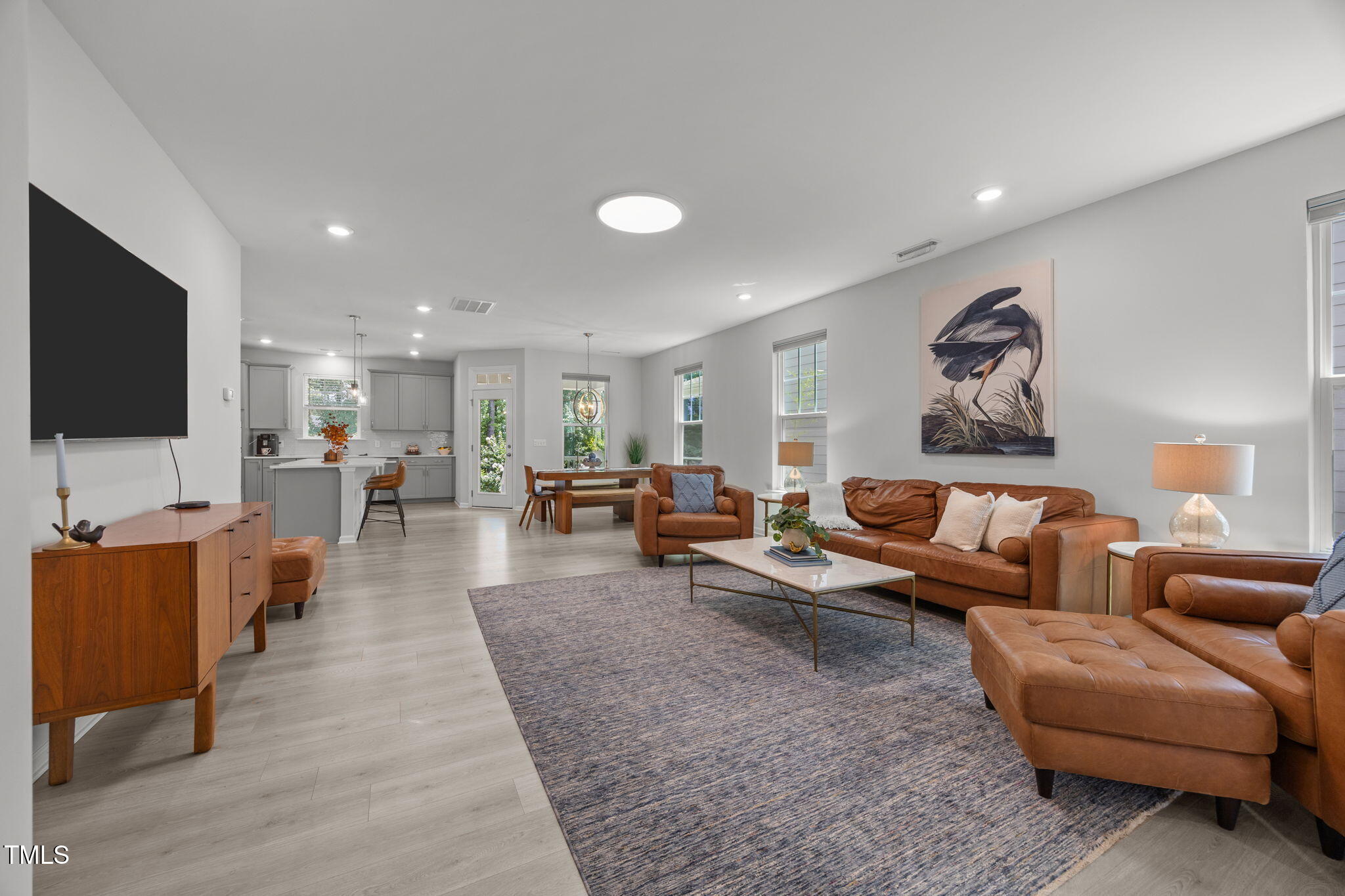 2299 Grants Pass Station