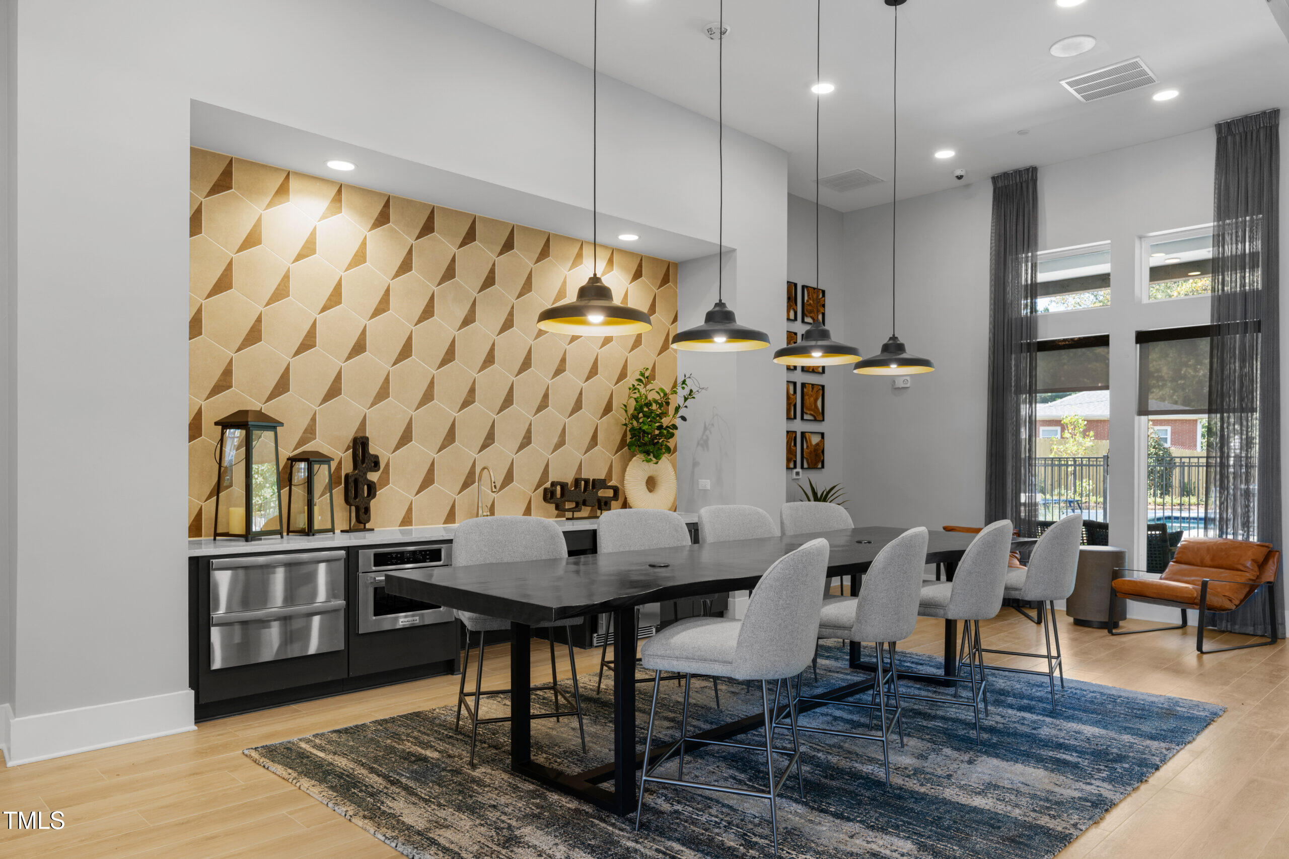 Raleigh, North Carolina 27603, United States, 2 Bedrooms Bedrooms, ,2 BathroomsBathrooms,Residential,Active,52449