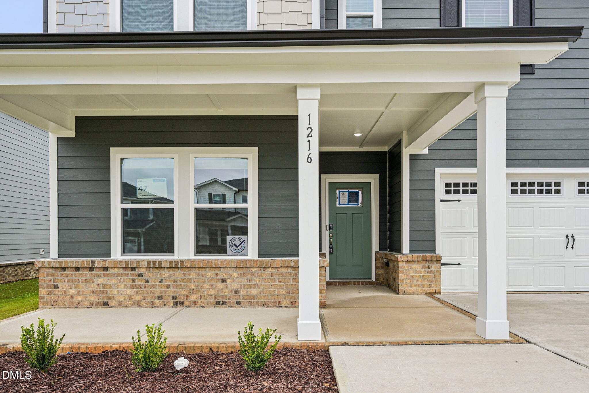 1216 Whitespire Way