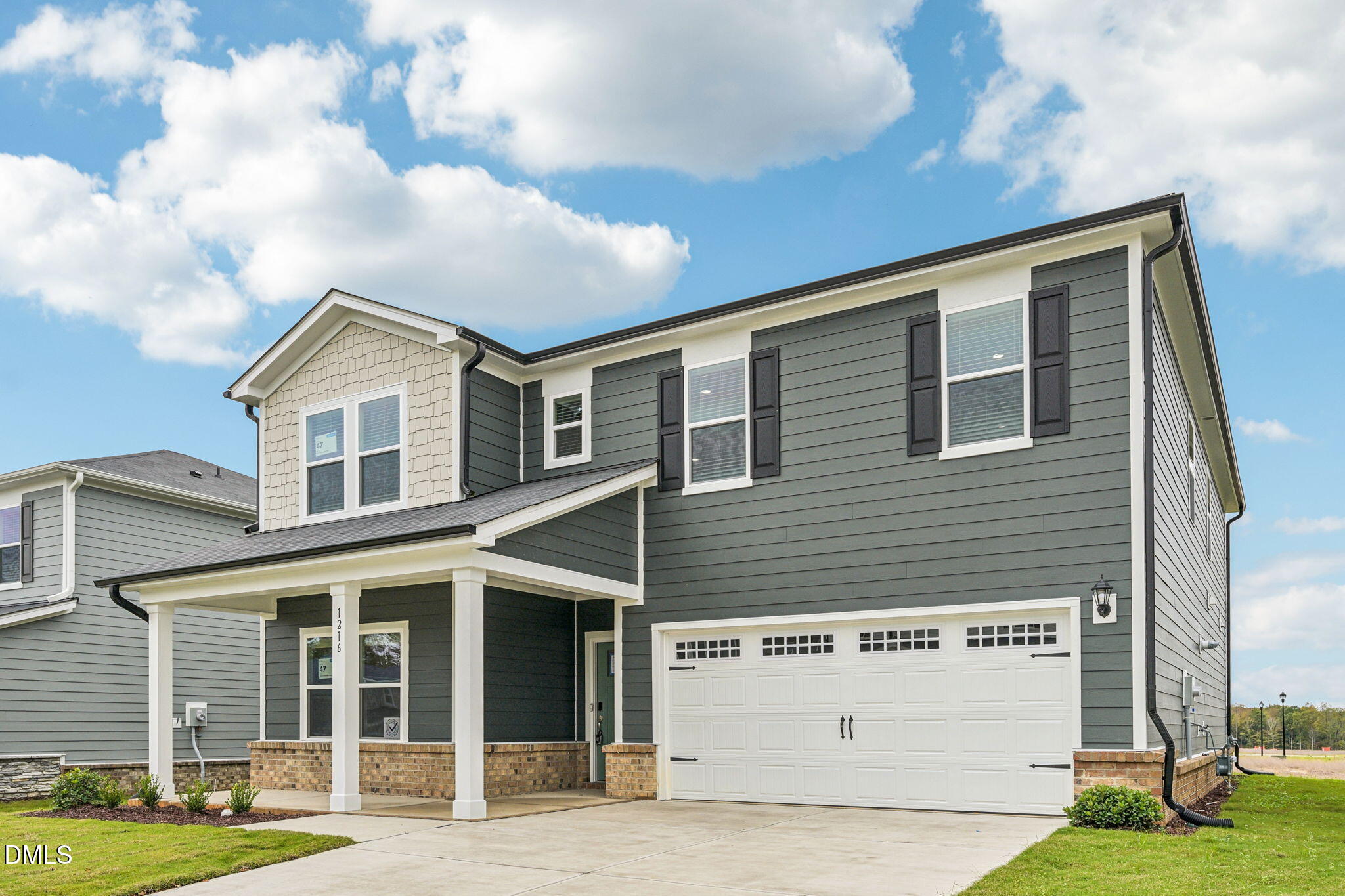 1216 Whitespire Way