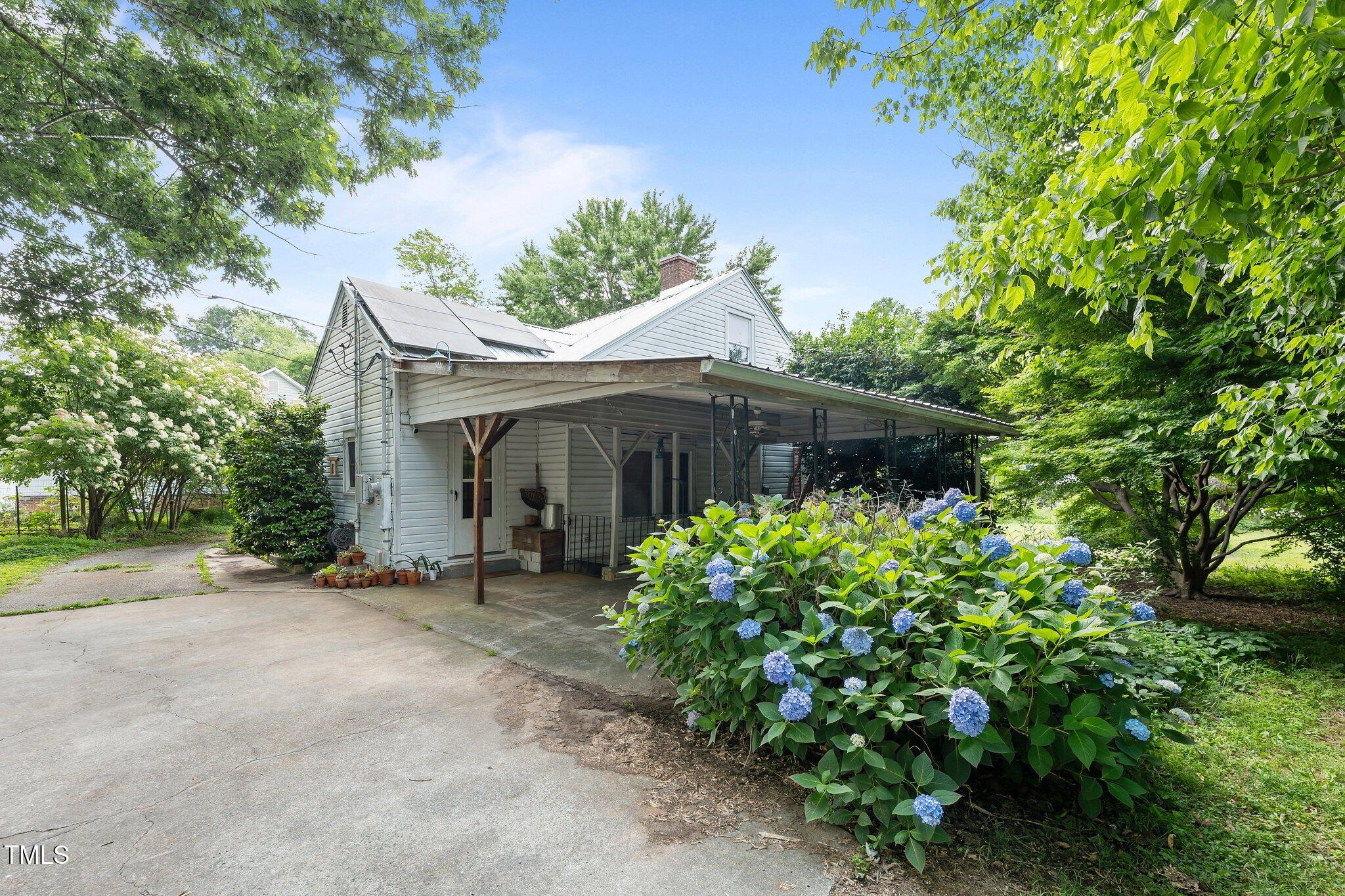 1090 S Fifth Street