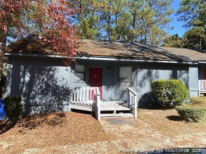 3592-3594 Torbay Drive