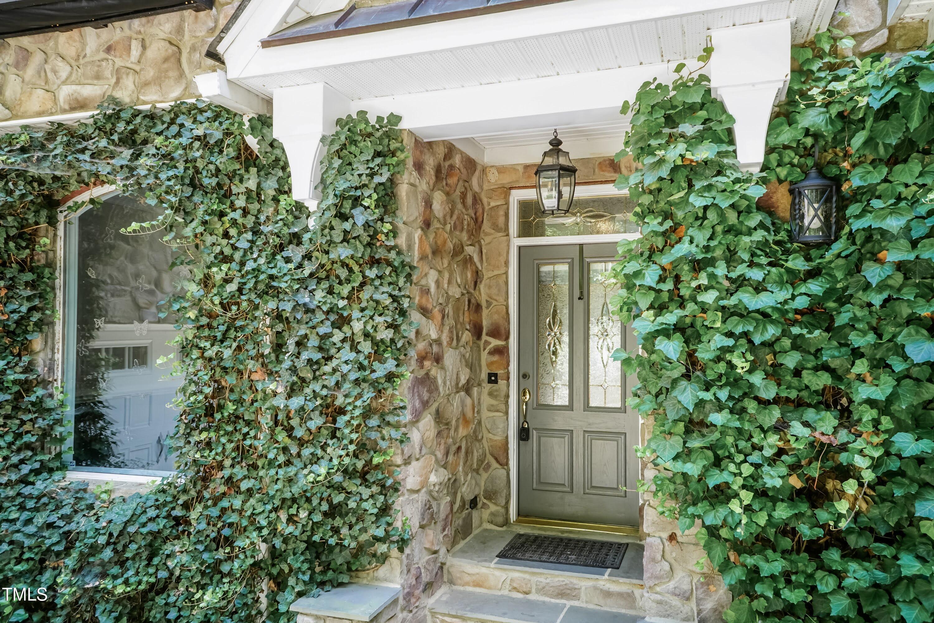 65 Hidden Cove Court