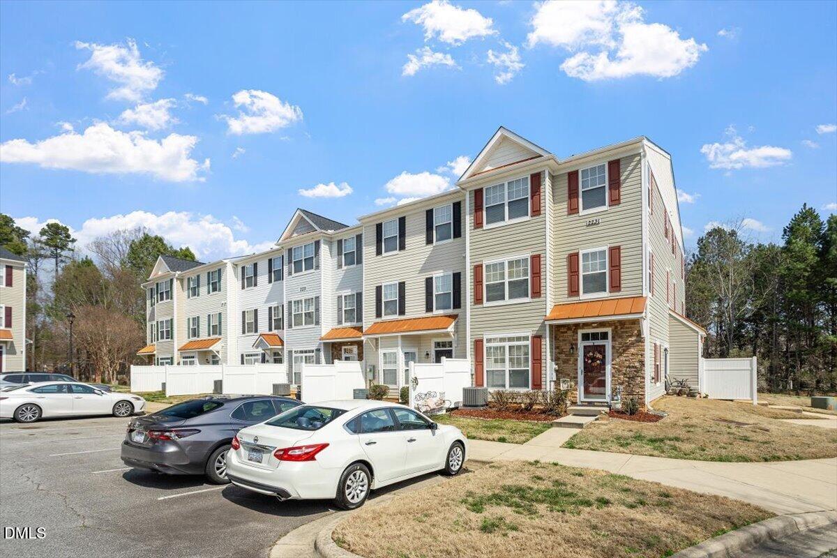 2231 Raven Road #103