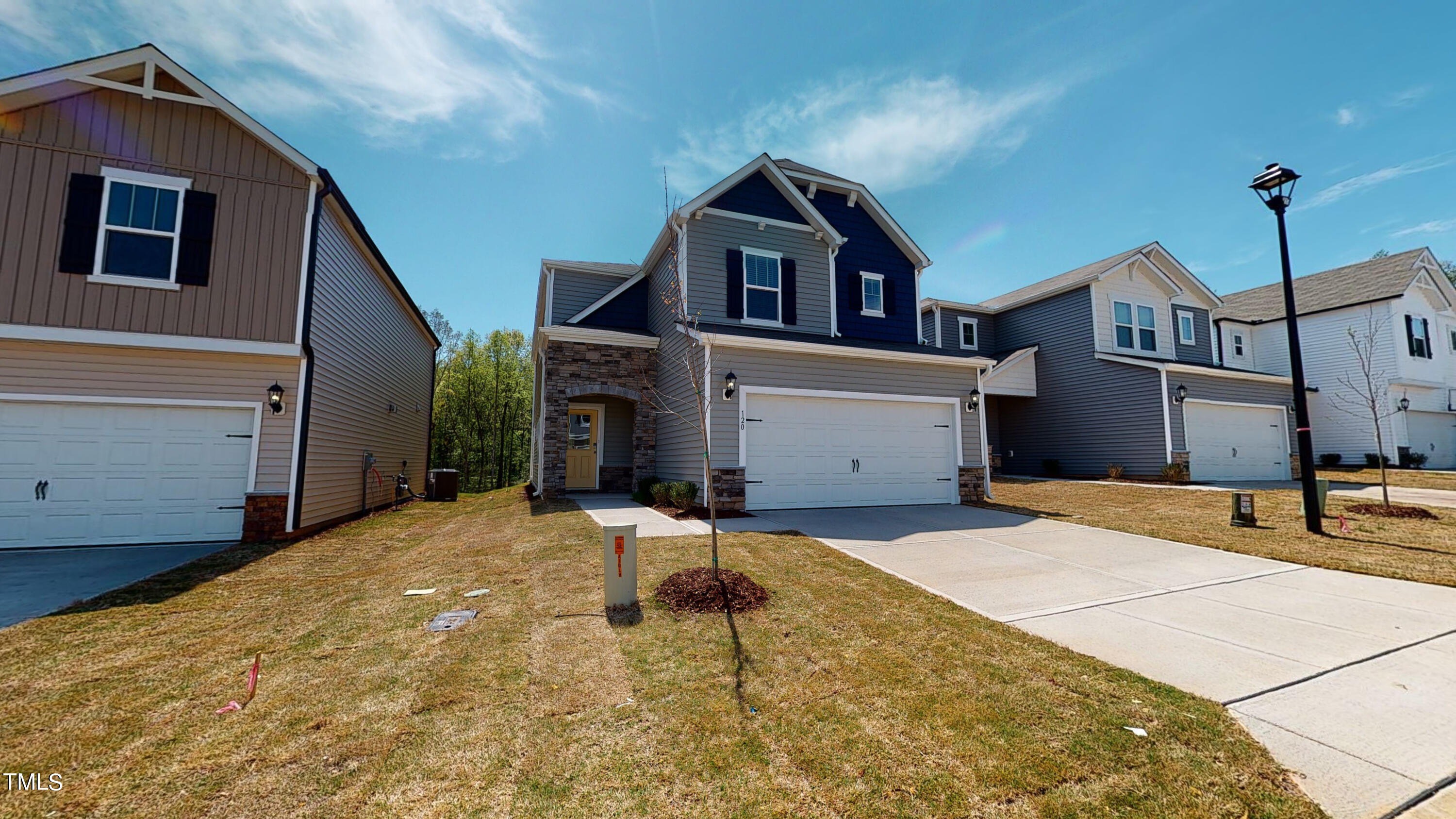 120 Anise Tree Way