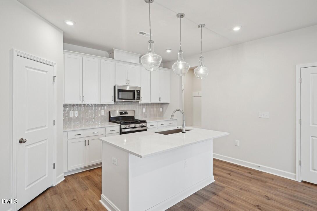 605 Brackenberry Alley