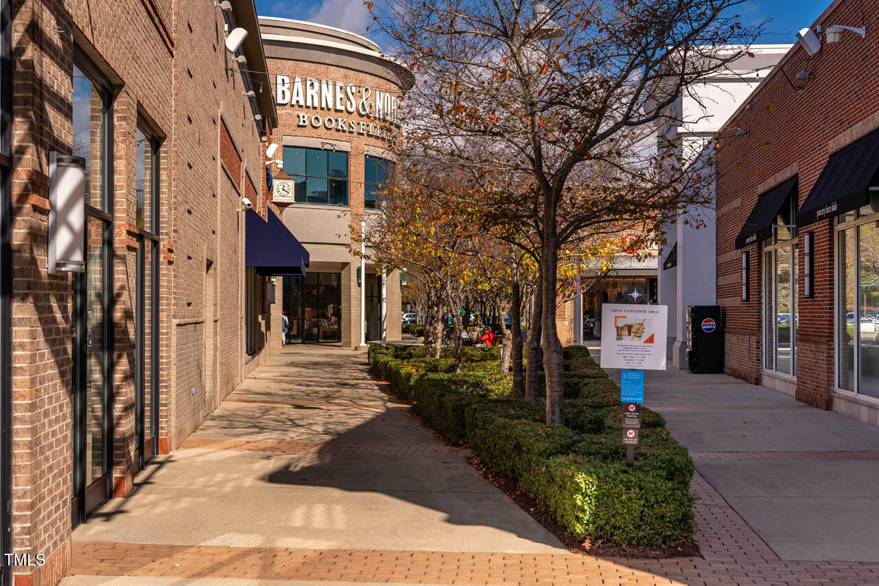 Durham, North Carolina 27713, United States, 4 Bedrooms Bedrooms, ,3 BathroomsBathrooms,Residential,Active,14423