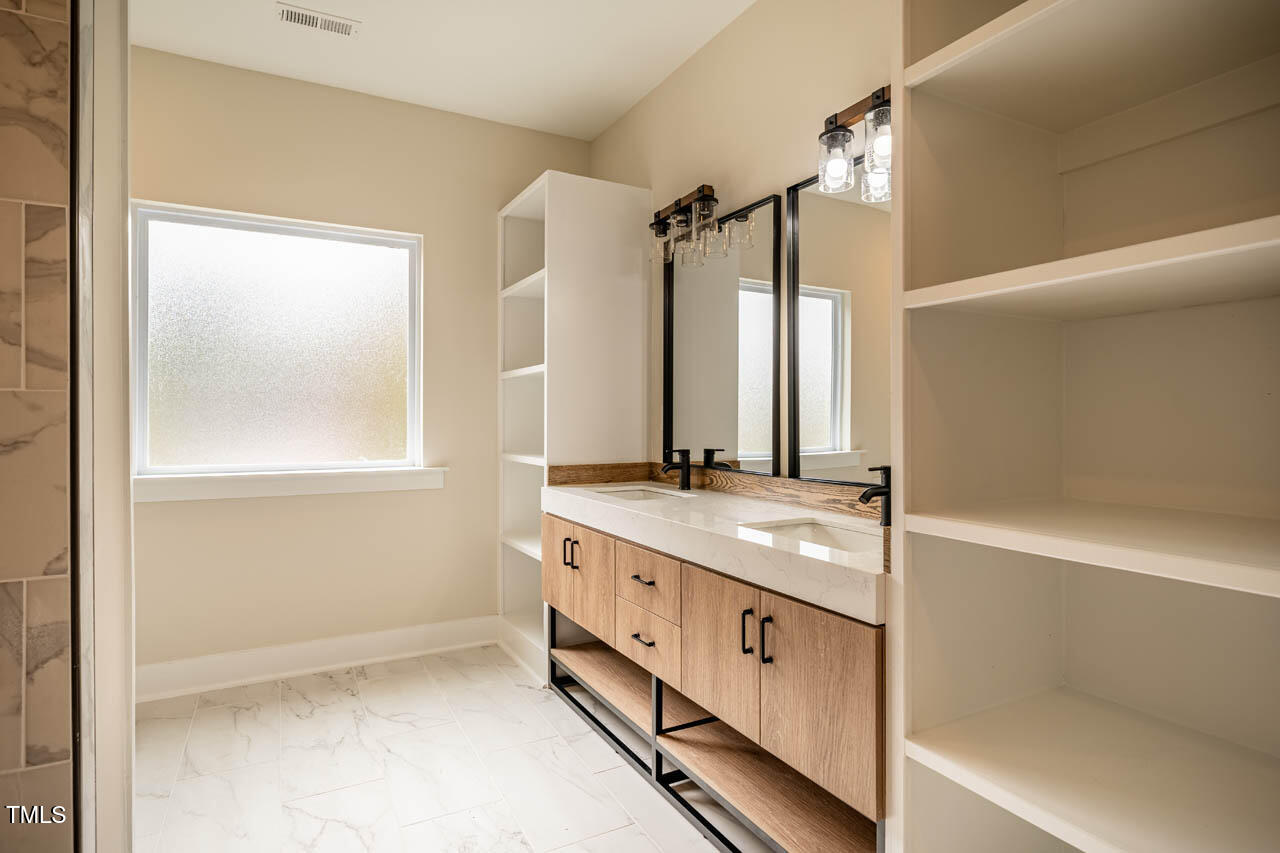 Durham, North Carolina 27713, United States, 4 Bedrooms Bedrooms, ,3 BathroomsBathrooms,Residential,Active,14423