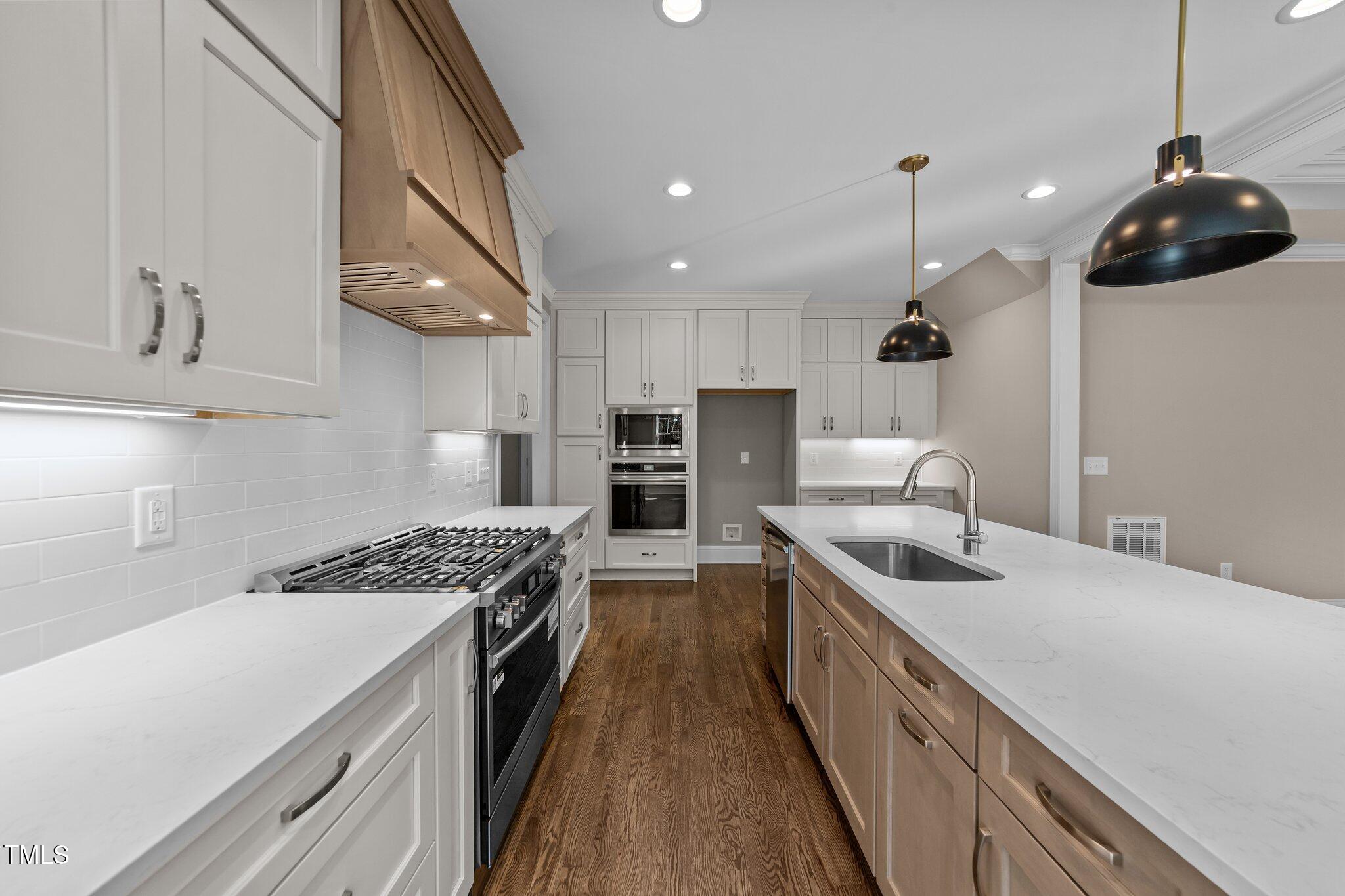 25 Firefly Lane