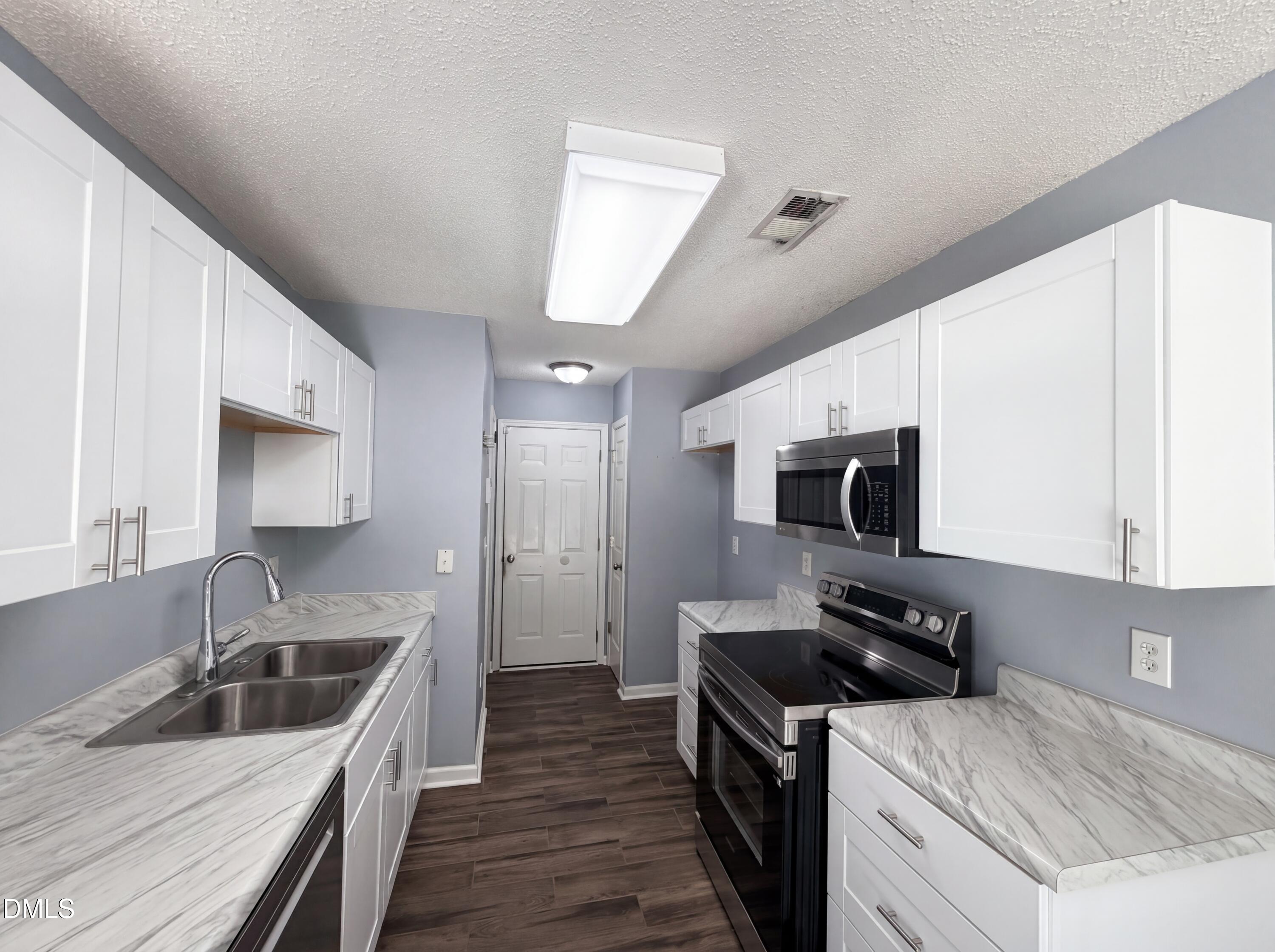 6005 Silkwater Court