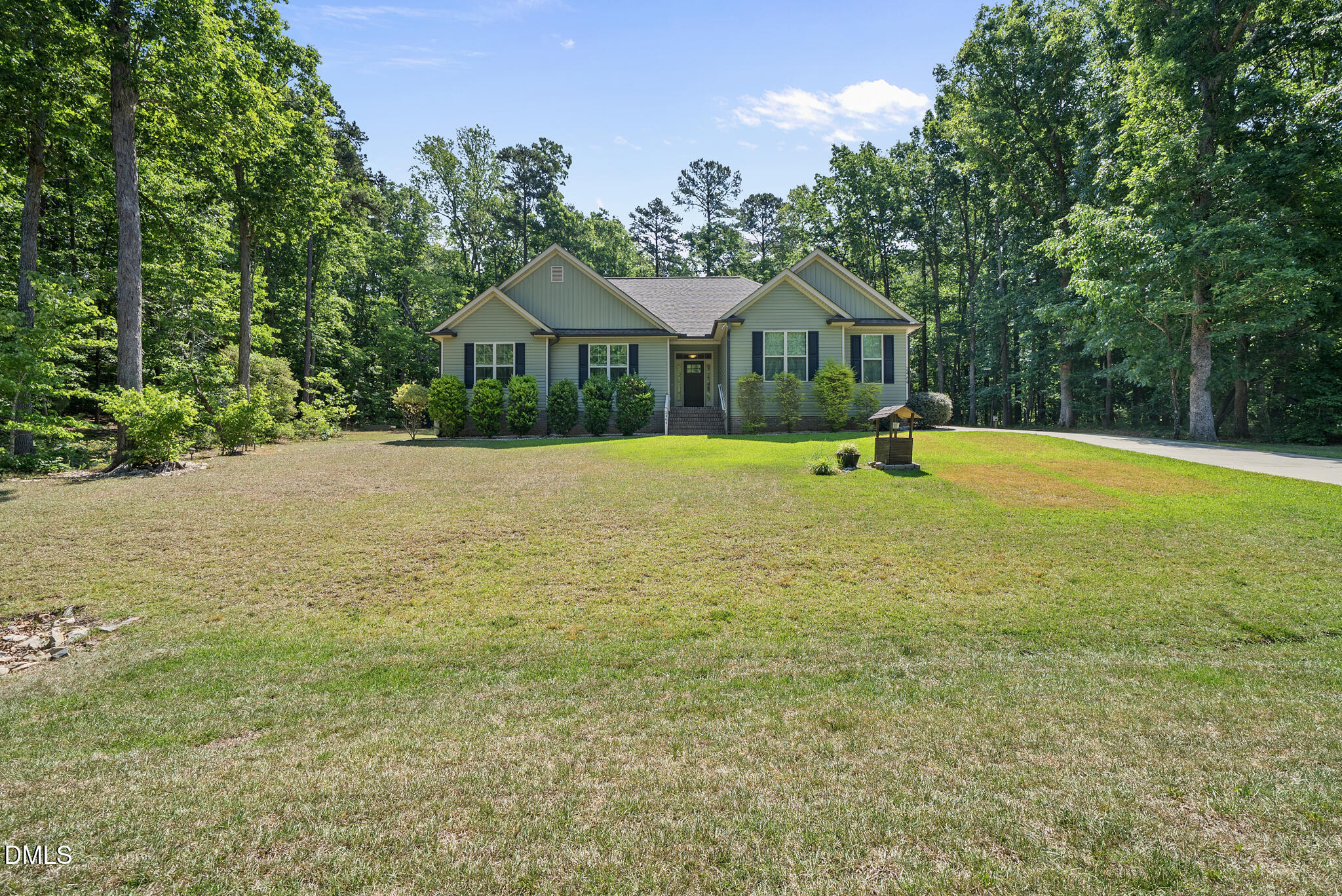 2464 Golden Forest Drive
