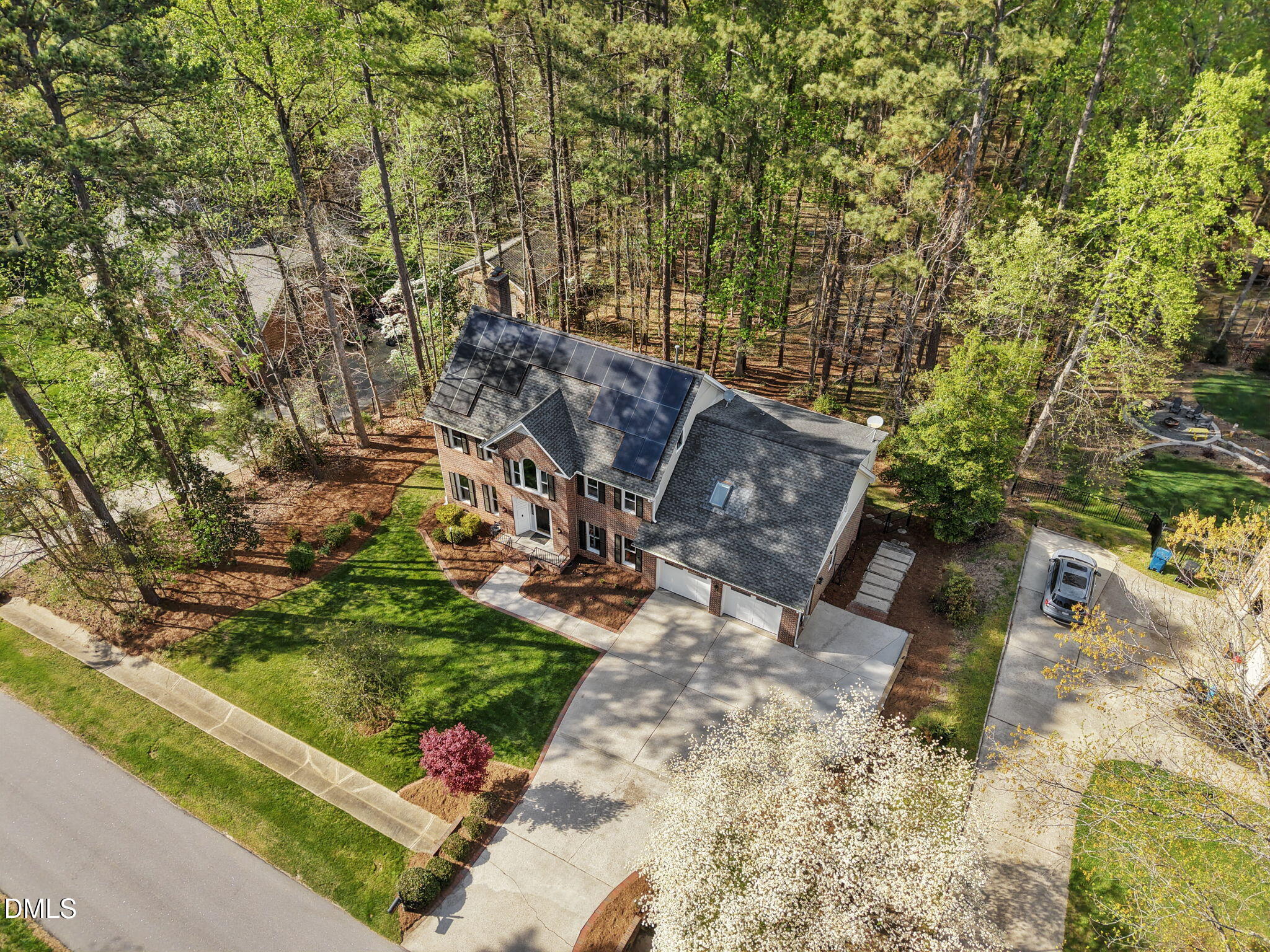 917 Welland Court