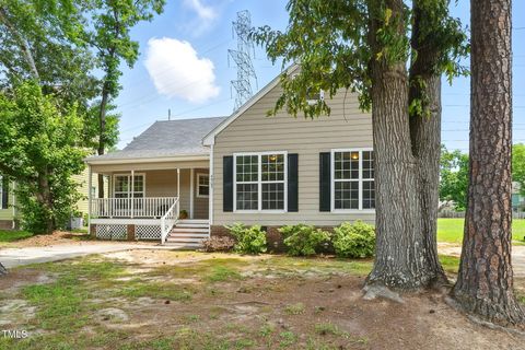 4905 Knightsbridge Way Raleigh NC 27604