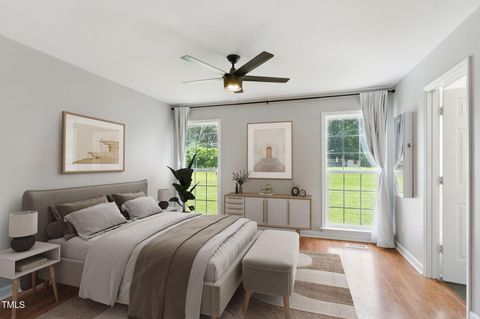 4905 Knightsbridge Way Raleigh NC 27604