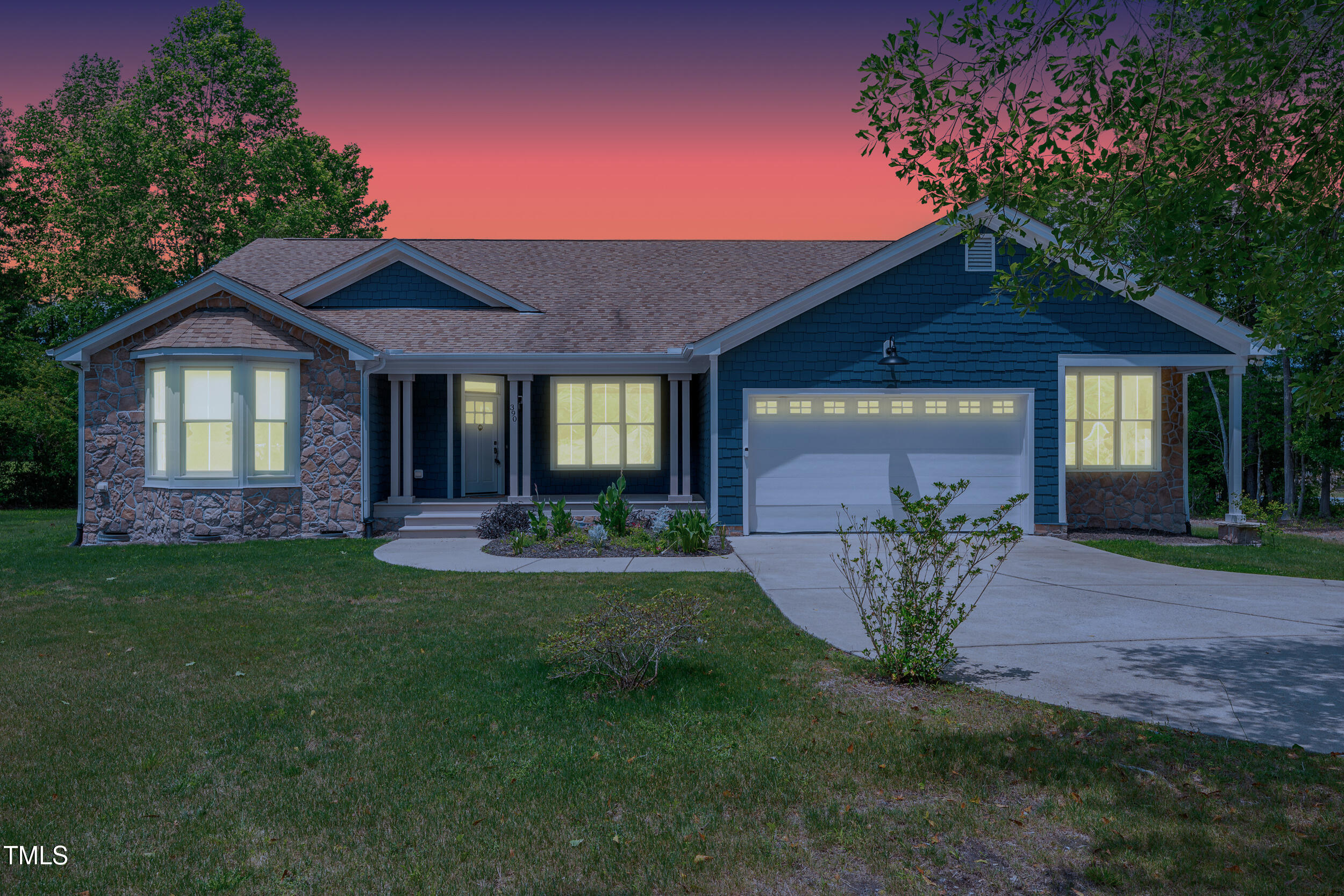 390 Lake Magnolia Way