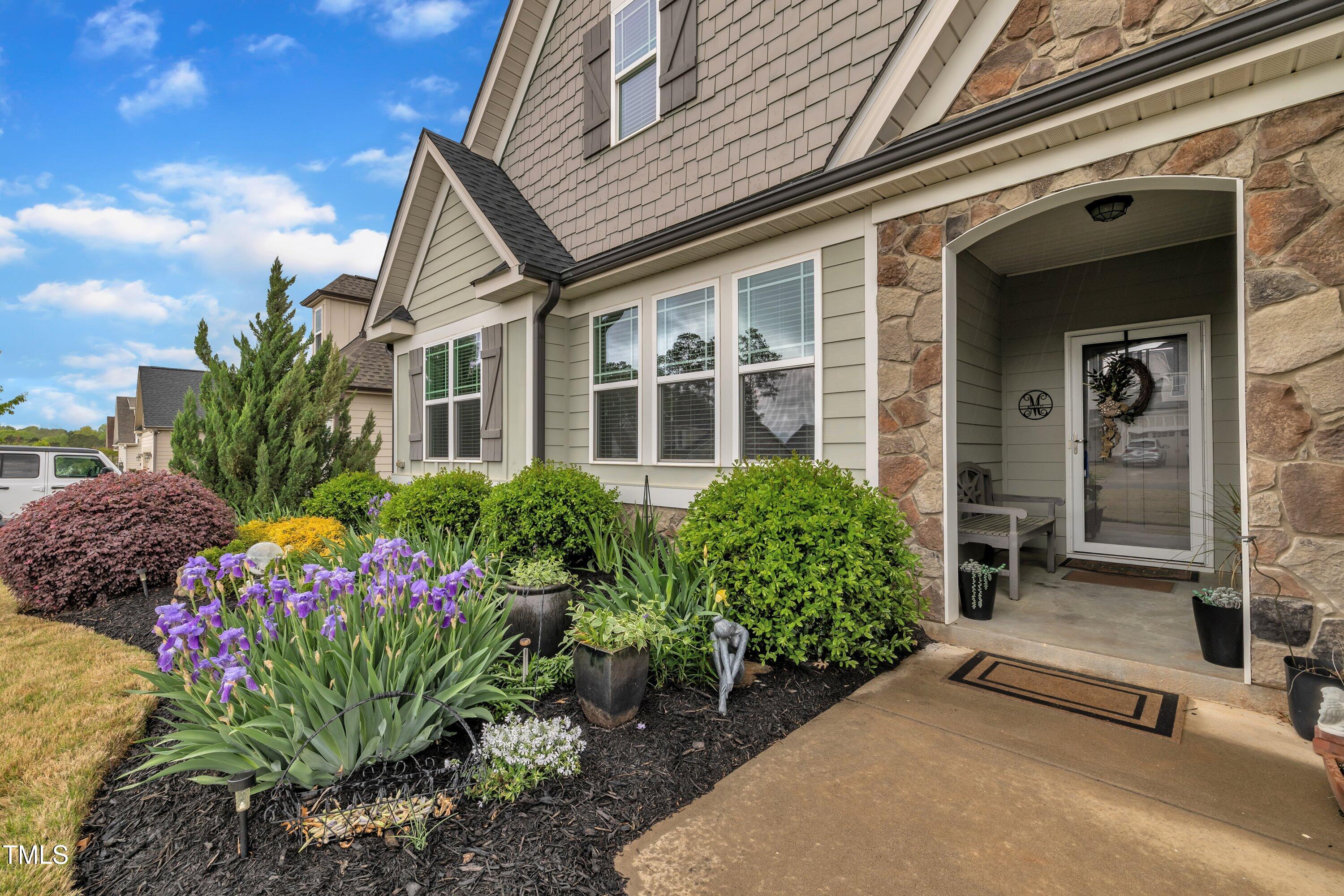 412 Airedale Trail