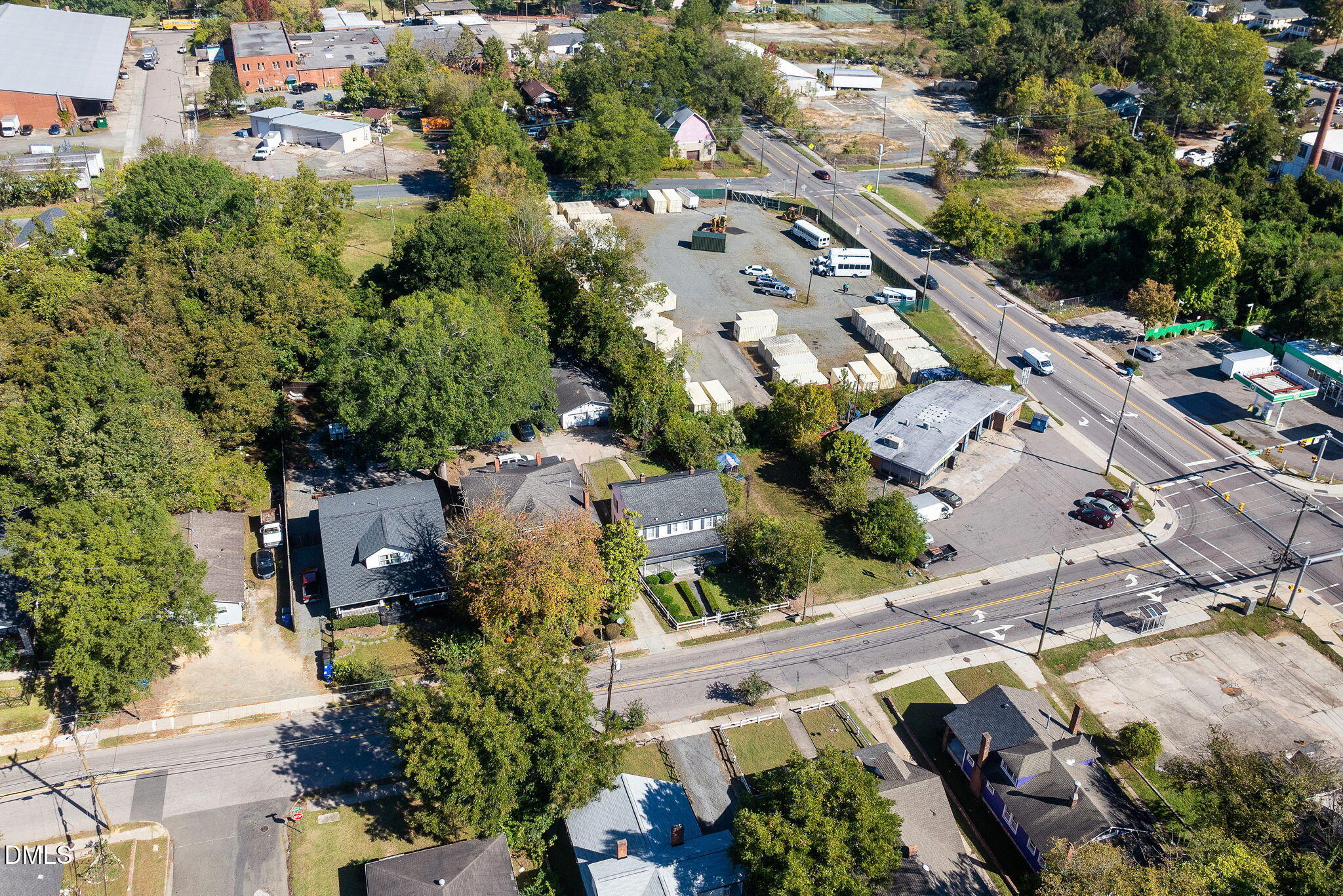 805 Holloway Street