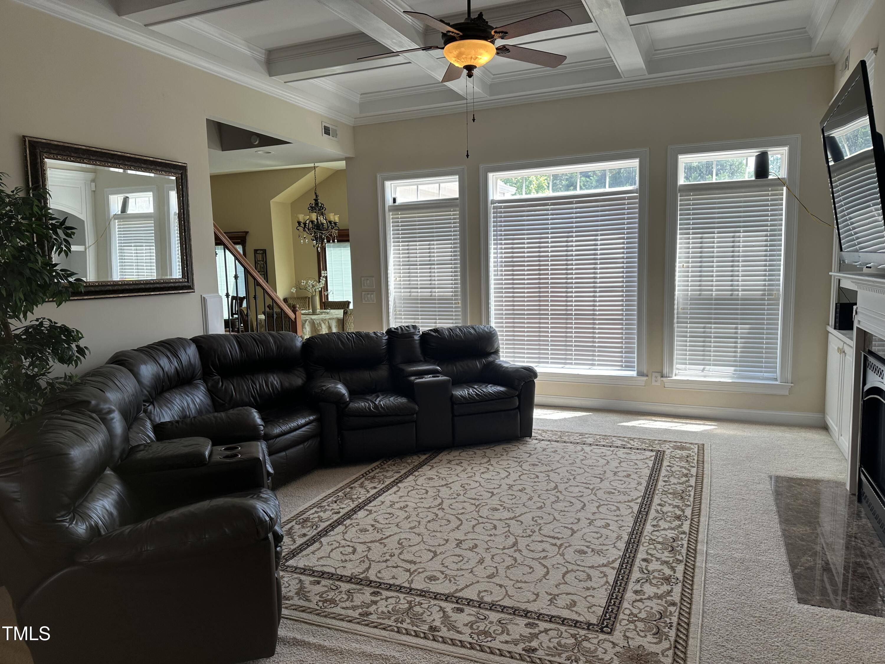 110 Lawnwood Court